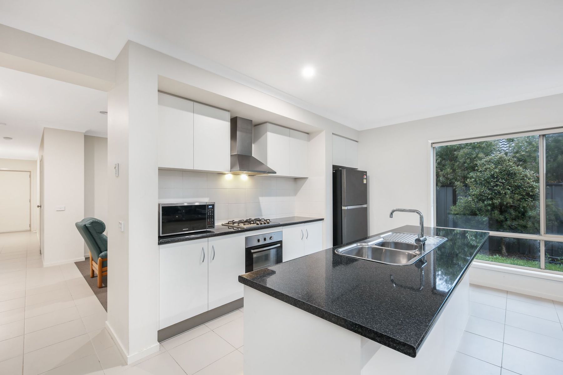 78 Selandra Boulevard, Clyde North - Thumbnail 8