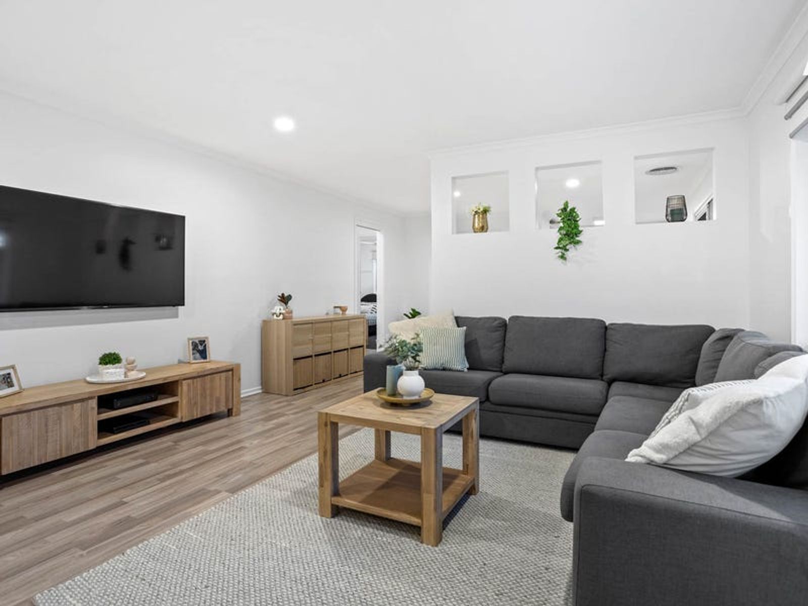 28 Leonard Drive, Langwarrin, VIC 3910, Langwarrin - Thumbnail 4