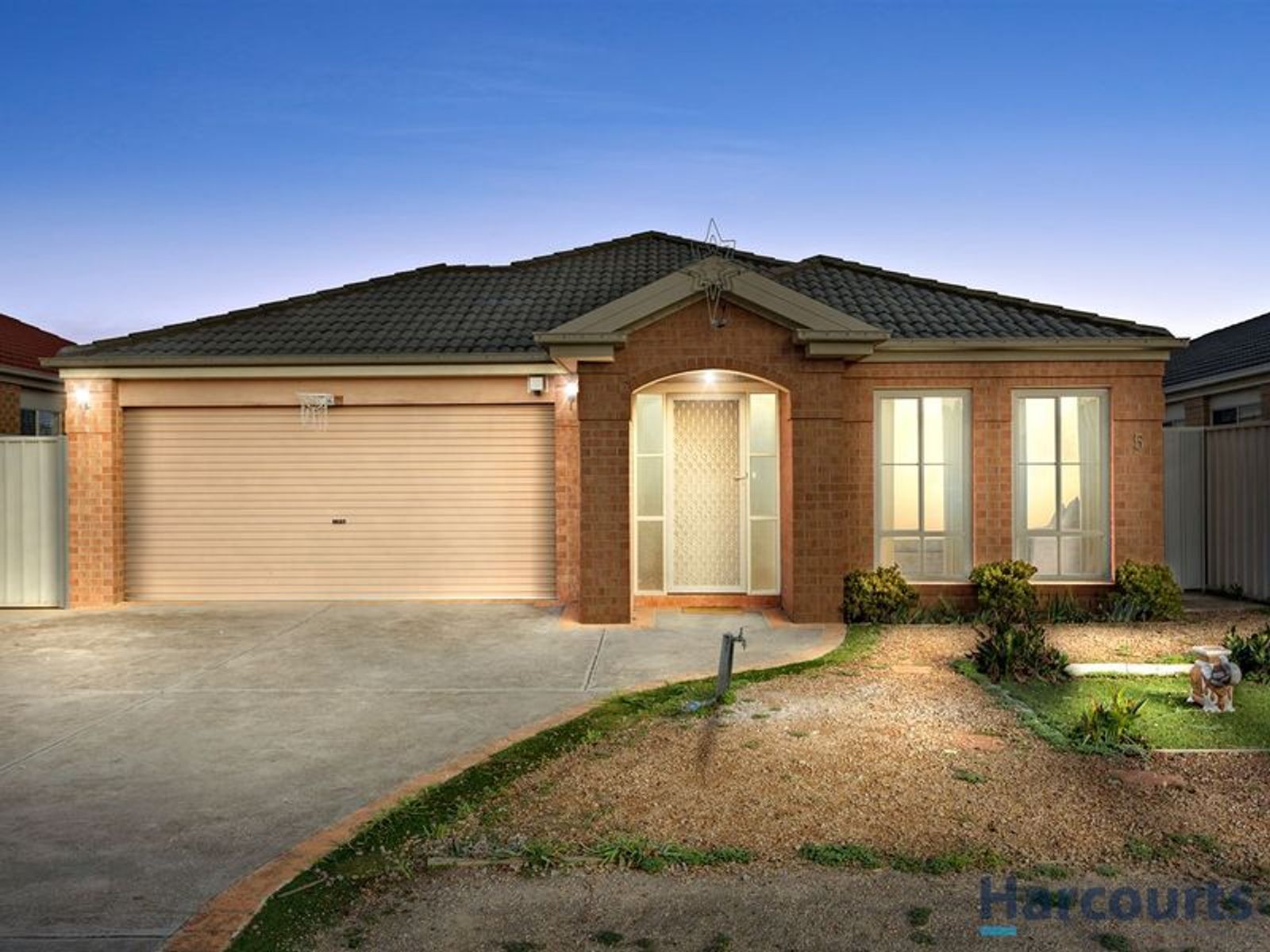 5 Tamborine Way, Caroline Springs, VIC 3023