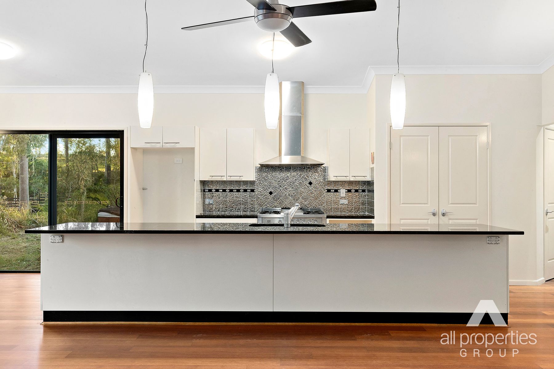 120-122 Huntingdale Drive, Greenbank QLD 4124, Greenbank - Thumbnail 3