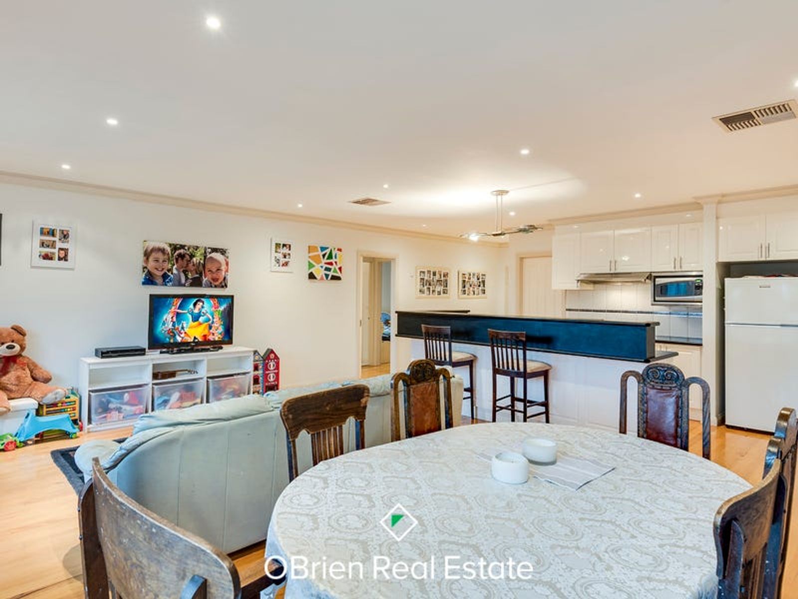 33 Caversham Terrace, Lynbrook, VIC 3975, Lynbrook - Thumbnail 3