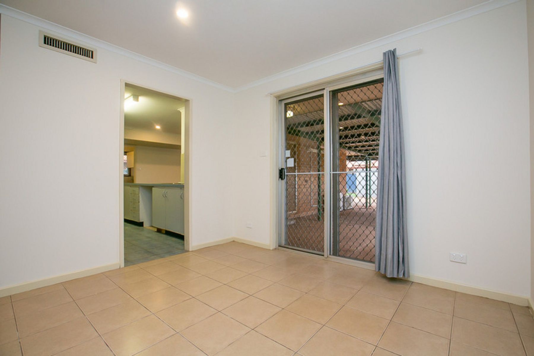 4 Jabiru Loop, South Hedland, WA 6722, South Hedland - Thumbnail 7