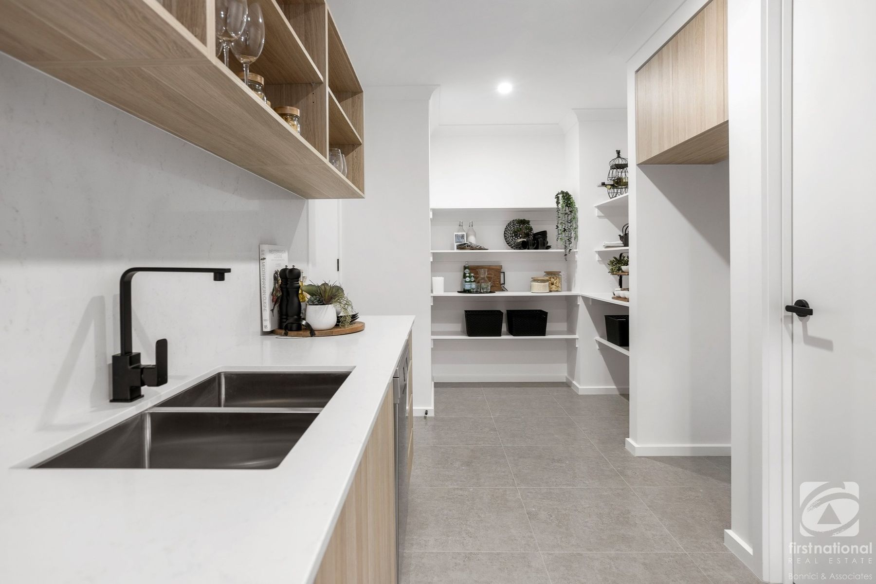 11 Freeman Crescent, Baranduda VIC 3691, Baranduda - Thumbnail 2