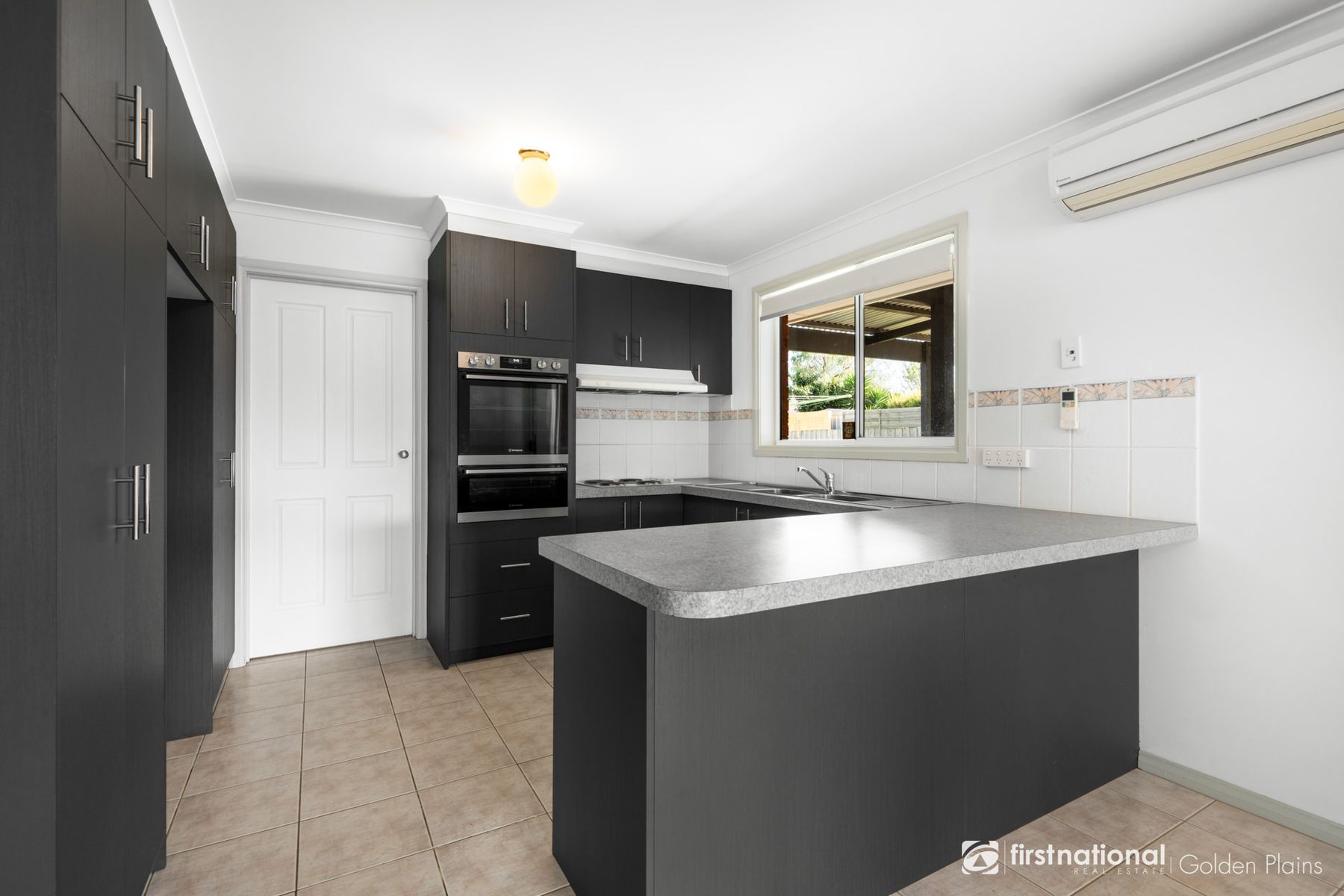 7 Misten Court, Lara VIC 3212, Lara - Thumbnail 2