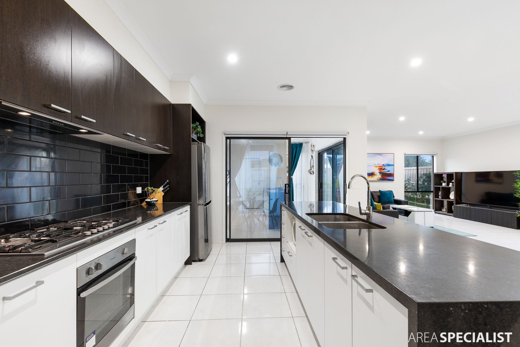 11 Orinoco Chase, Werribee, VIC 3030, Werribee - Thumbnail 7