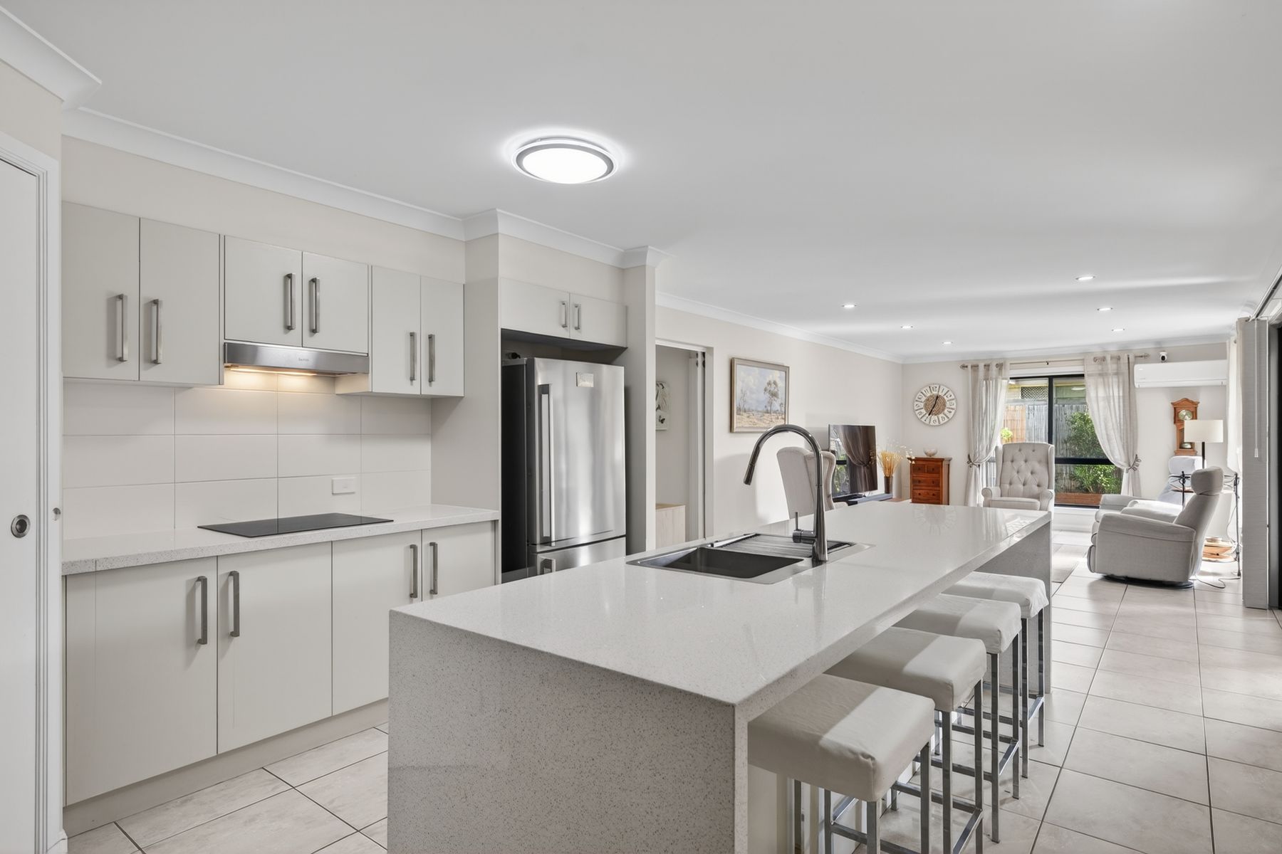 13 Lizard Place, Redland Bay QLD 4165, Redland Bay - Thumbnail 2