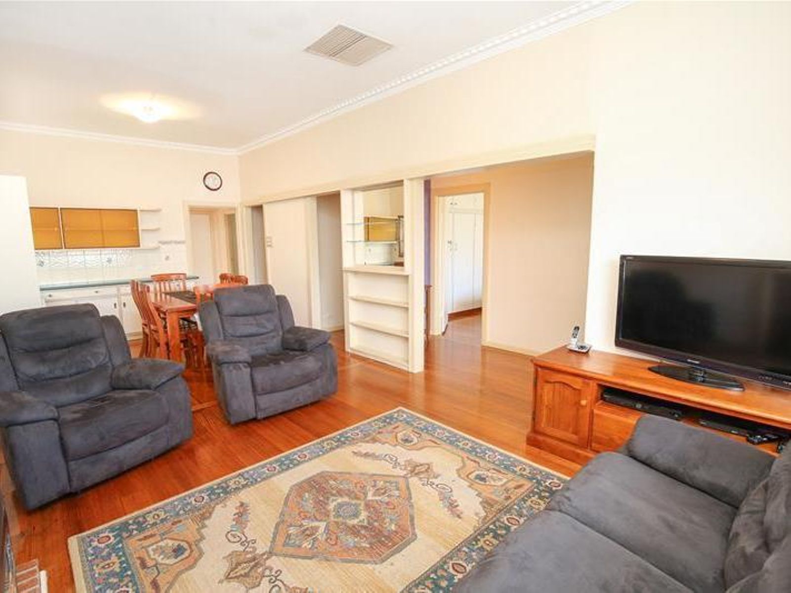 72 Thirteenth  Street, Mildura - Thumbnail 3