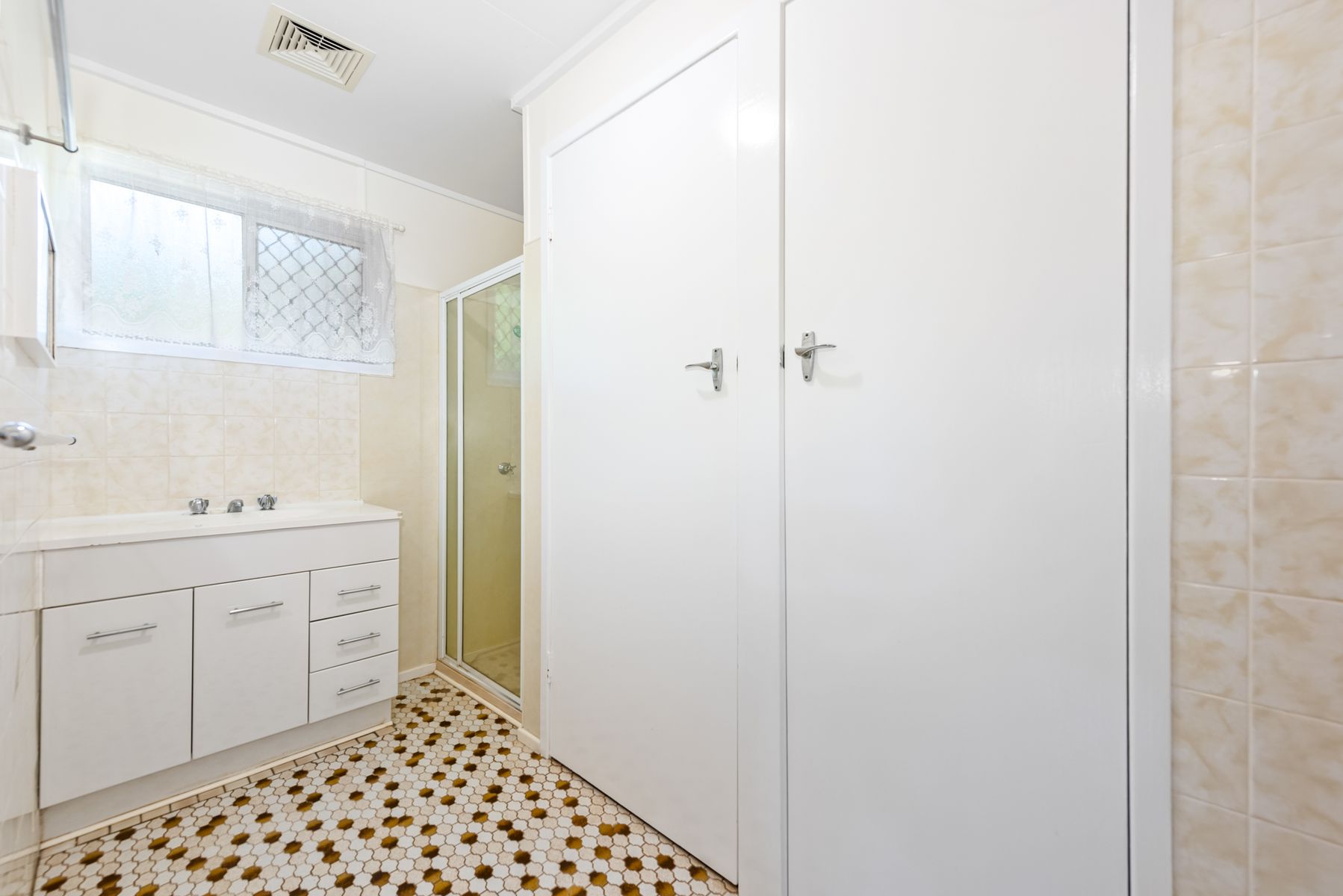7 Gascony Street, Harristown QLD 4350, Harristown - Thumbnail 8
