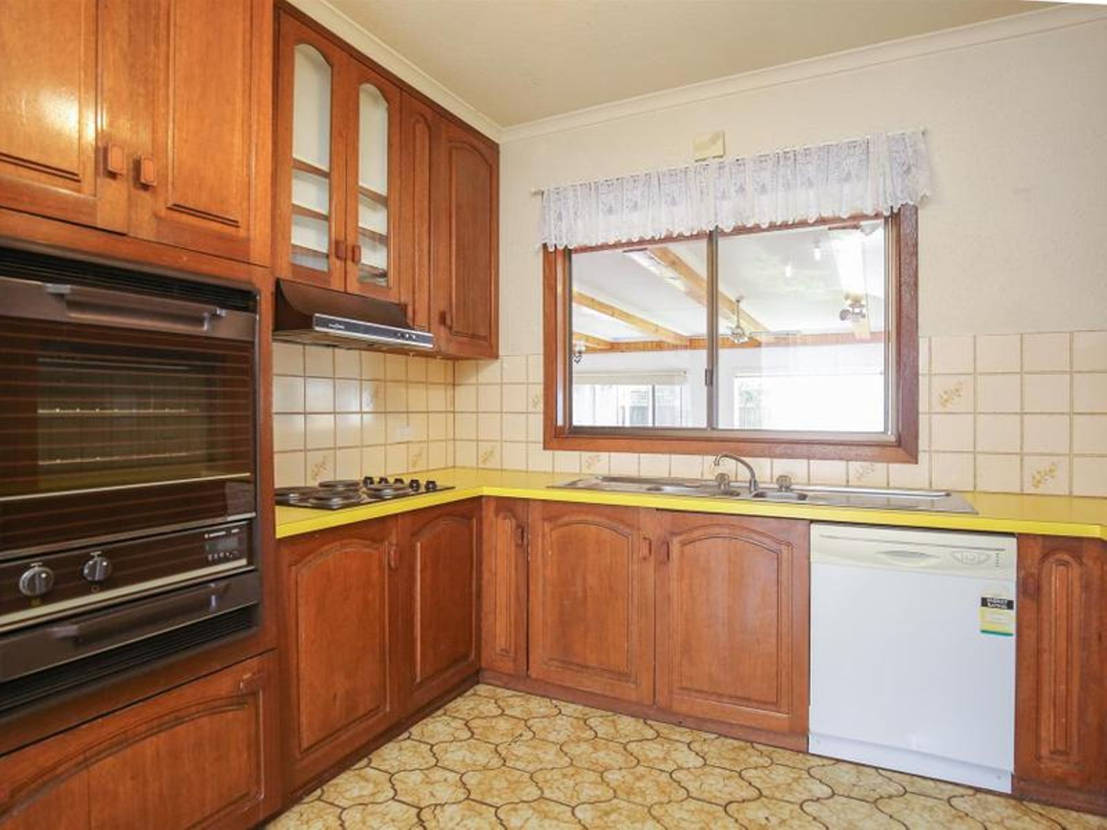 162 Eleventh Street, Mildura - Thumbnail 3