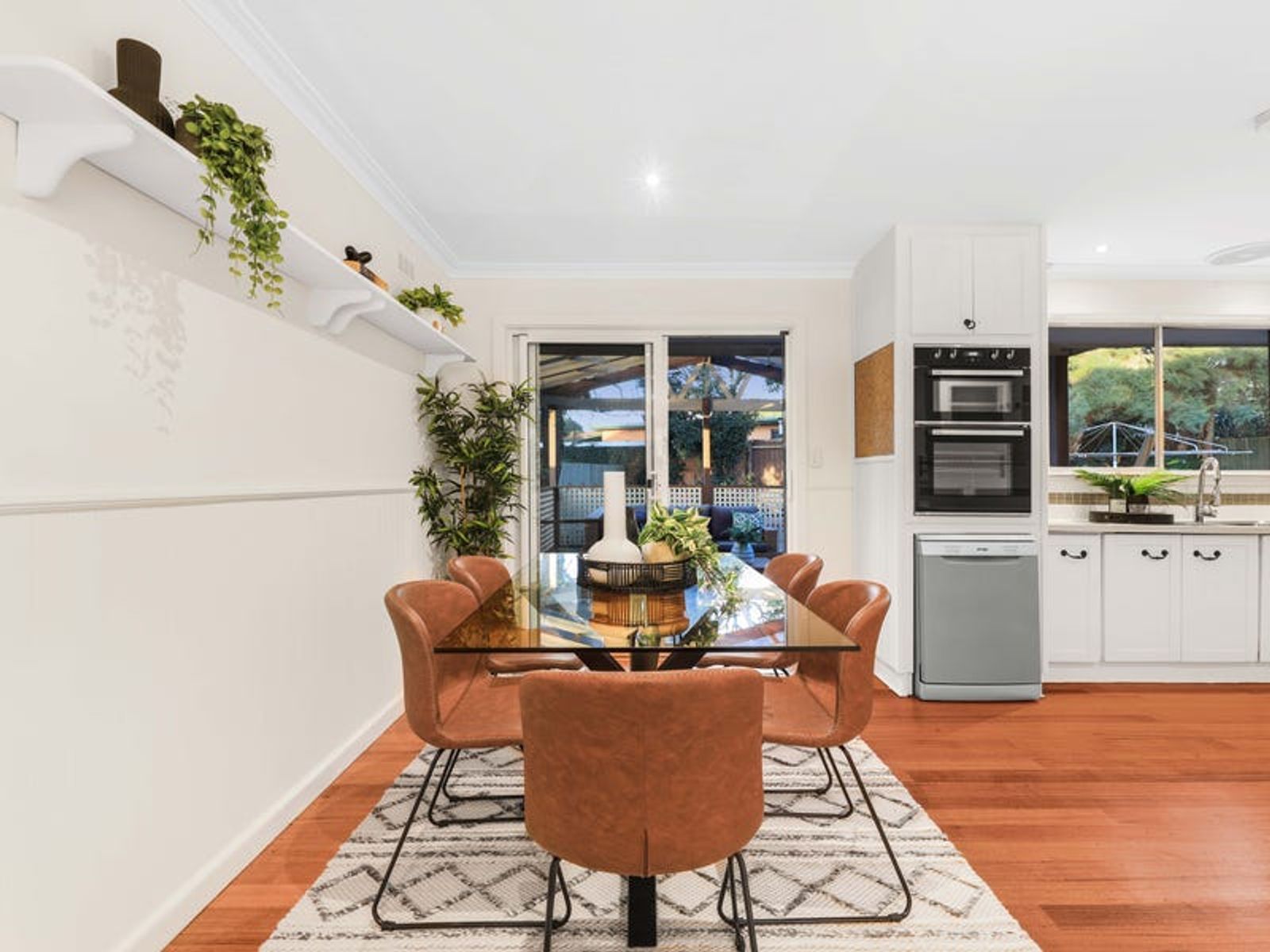 11 Dinsdale Road, Boronia, VIC 3155, Boronia - Thumbnail 4