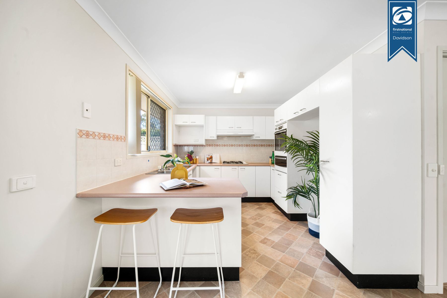 6 Somercotes Court, Wattle Grove NSW 2173, Wattle Grove - Thumbnail 3