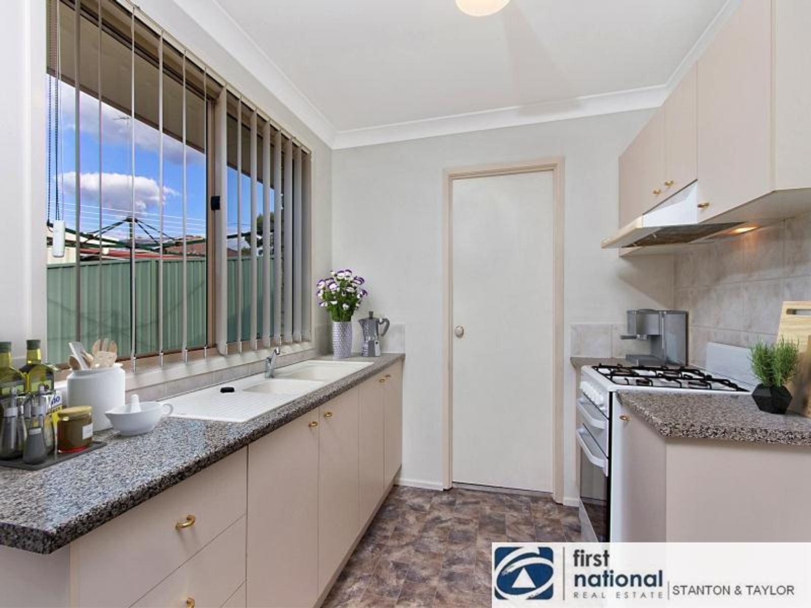 6 Wolara Avenue, Glenmore Park - Thumbnail 6
