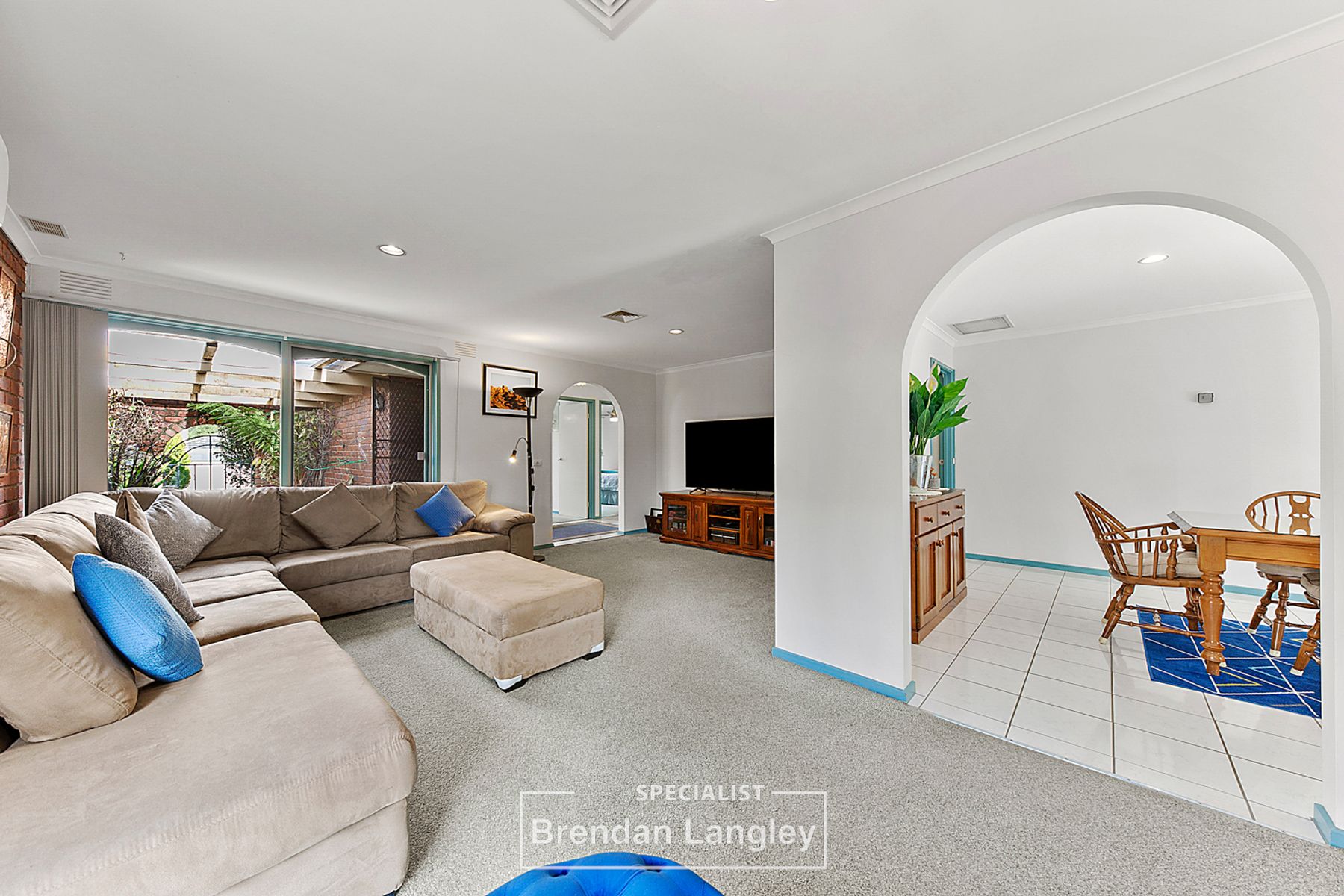161 Ahern Road, Pakenham, VIC 3810, Pakenham - Thumbnail 3