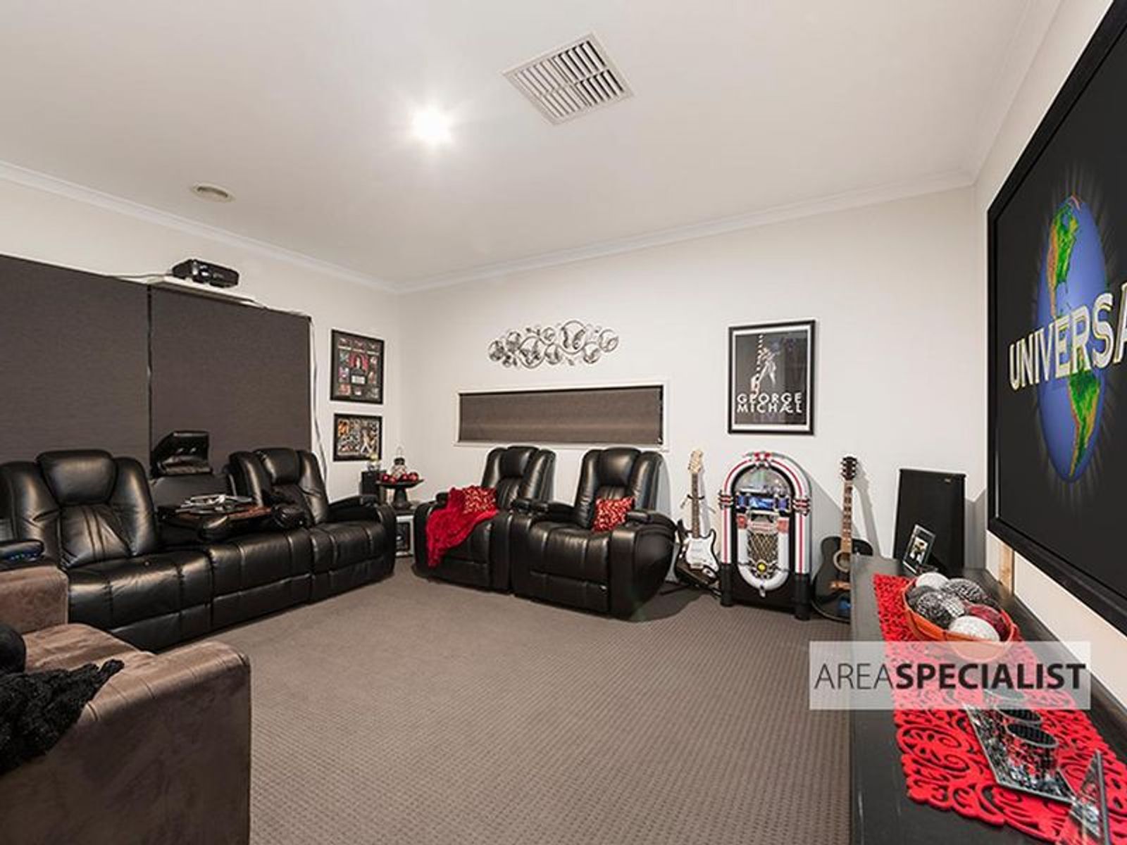 28 Winneke Way, Pakenham, VIC 3810, Pakenham - Thumbnail 4