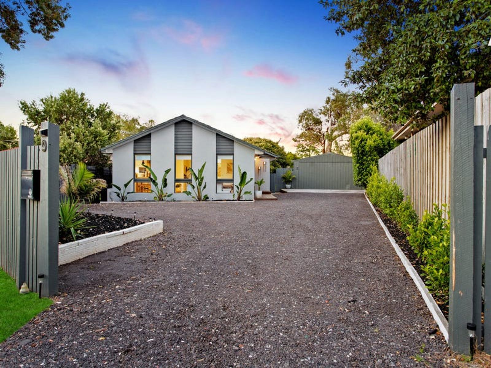 9 Drum Close, Frankston, VIC 3199, Frankston - Thumbnail 2