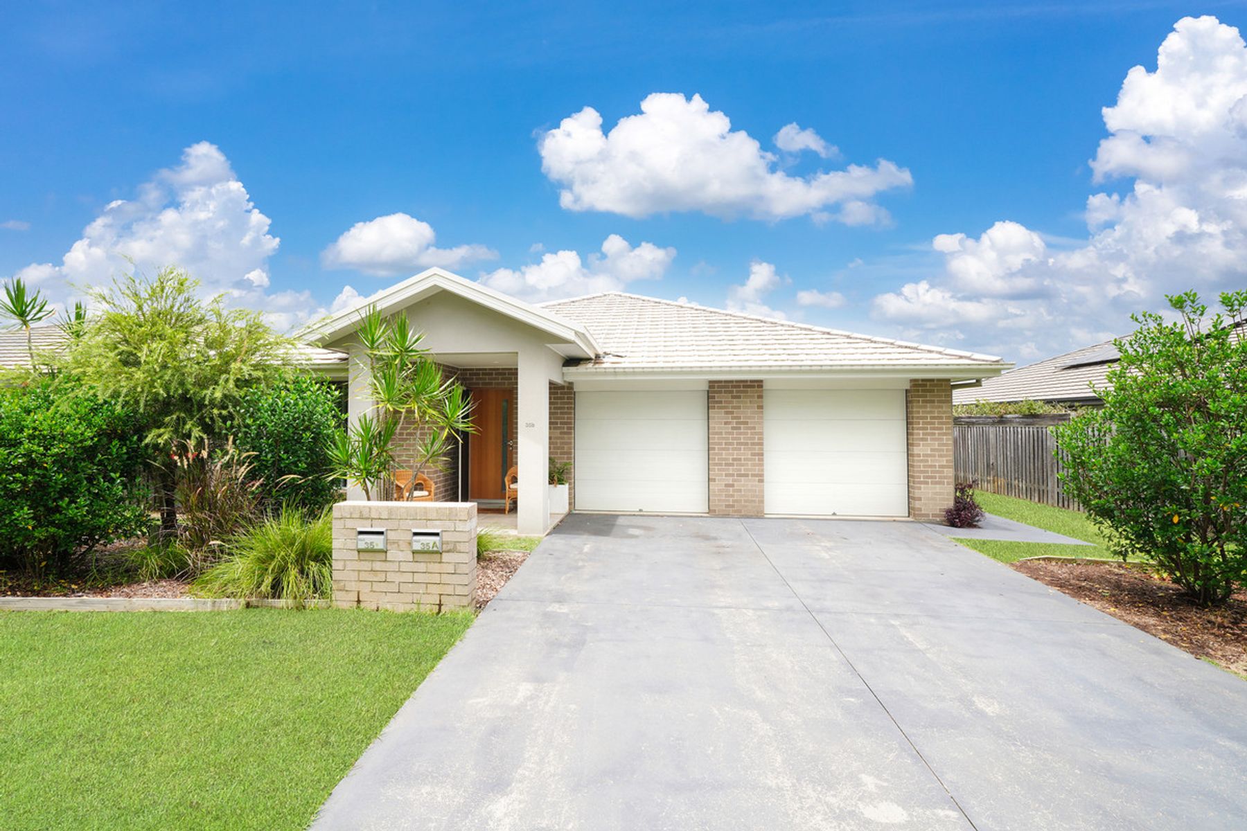 35 Phar Lap Circuit, Port Macquarie NSW 2444, Port Macquarie - Thumbnail 2