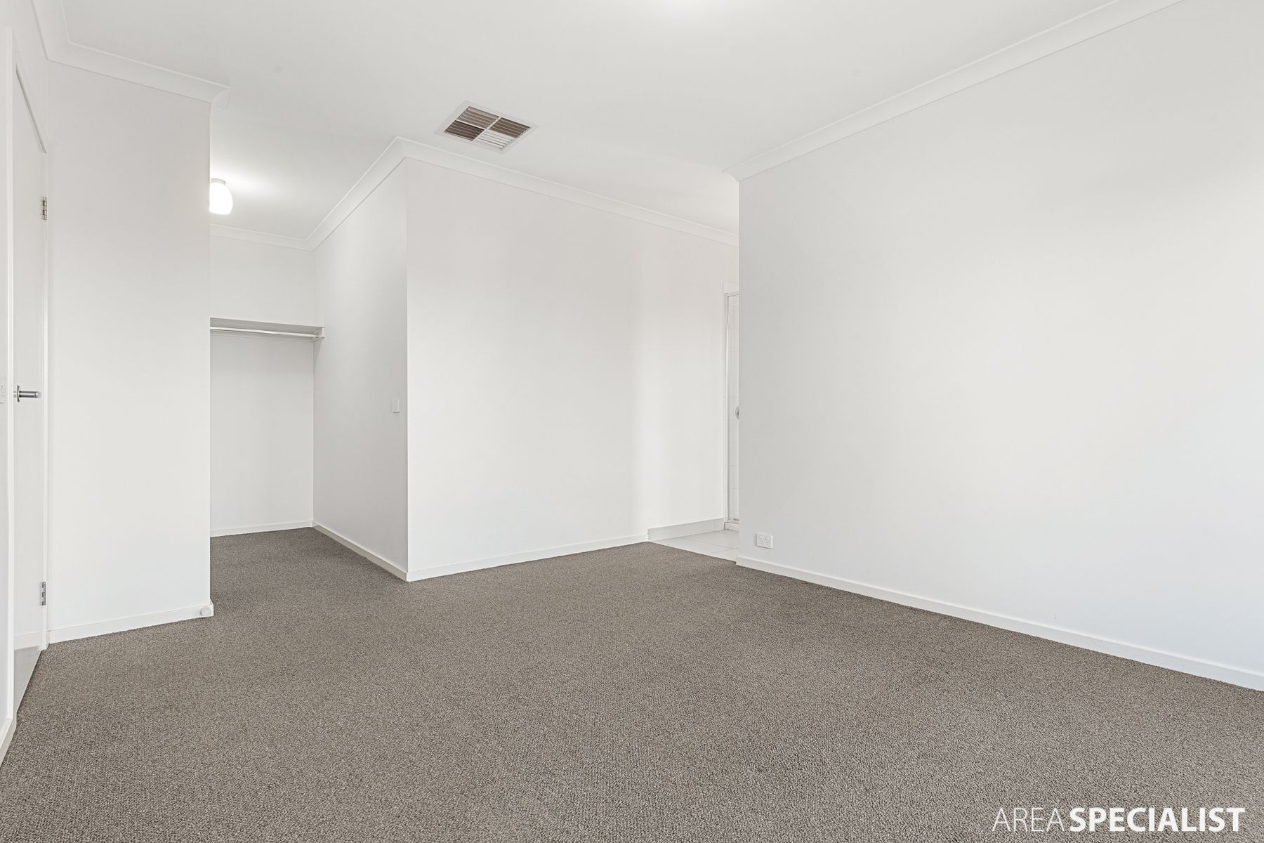 29 Selleck Drive, Point Cook, VIC 3030, Point Cook - Thumbnail 4