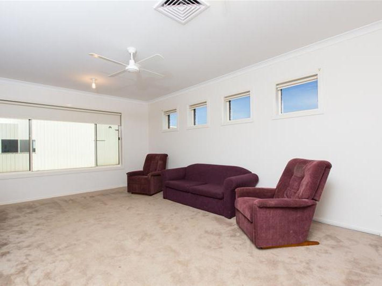 92 Pitman Avenue, Buronga, NSW 2739, Buronga - Thumbnail 2