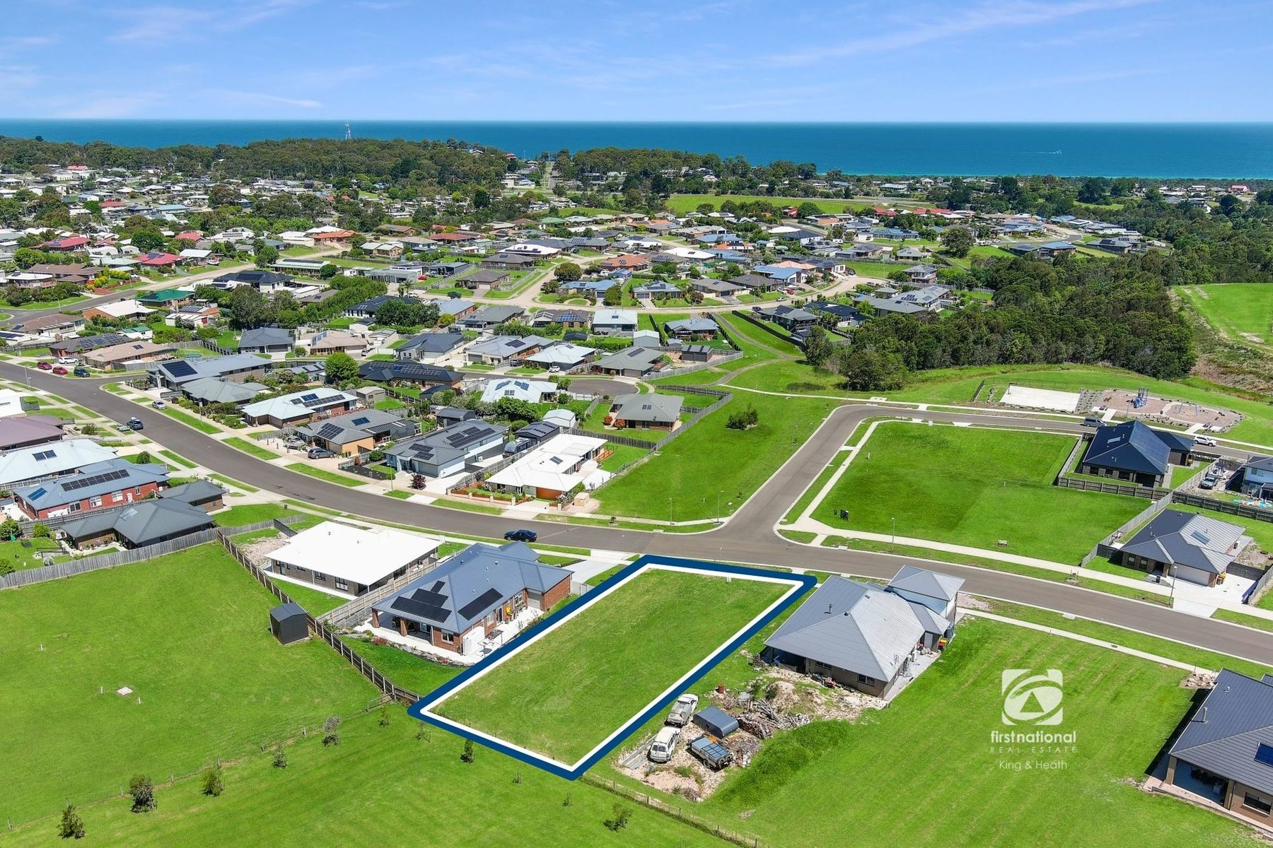 24 Lawson Drive, Lakes Entrance VIC 3909, Lakes Entrance - Thumbnail 3