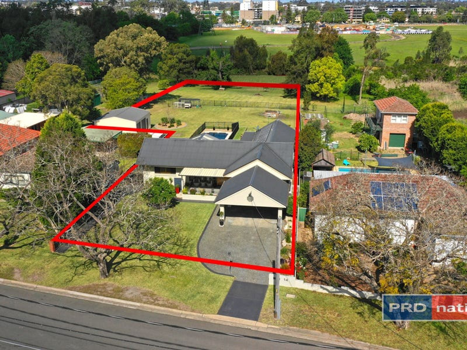 14 Ladbury Avenue, Penrith NSW 2750