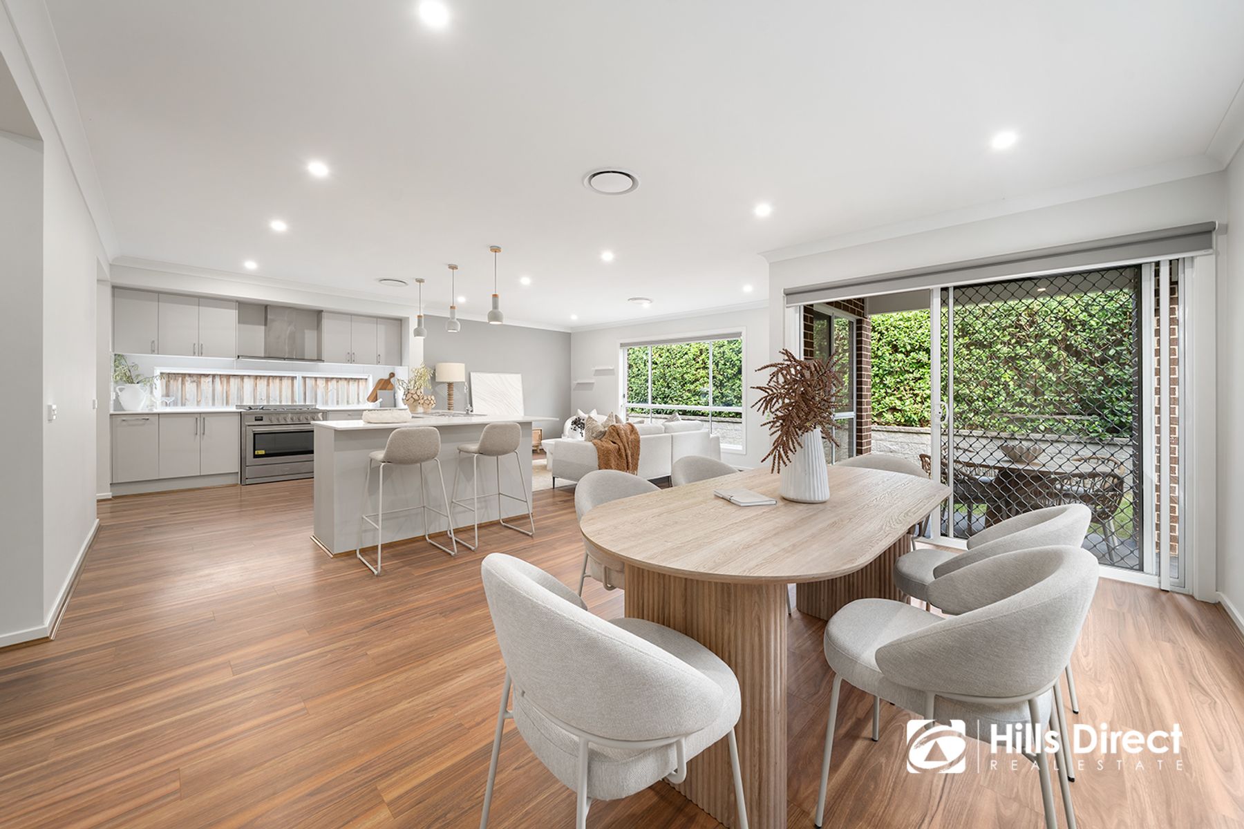 35 Mowbray Circuit, North Kellyville NSW 2155, North Kellyville - Thumbnail 2
