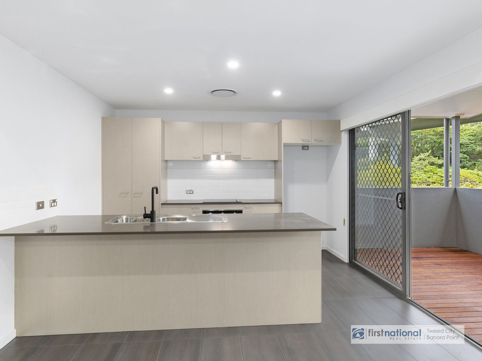 8/40 Martinelli Avenue, Banora Point NSW 2486, Banora Point - Thumbnail 3
