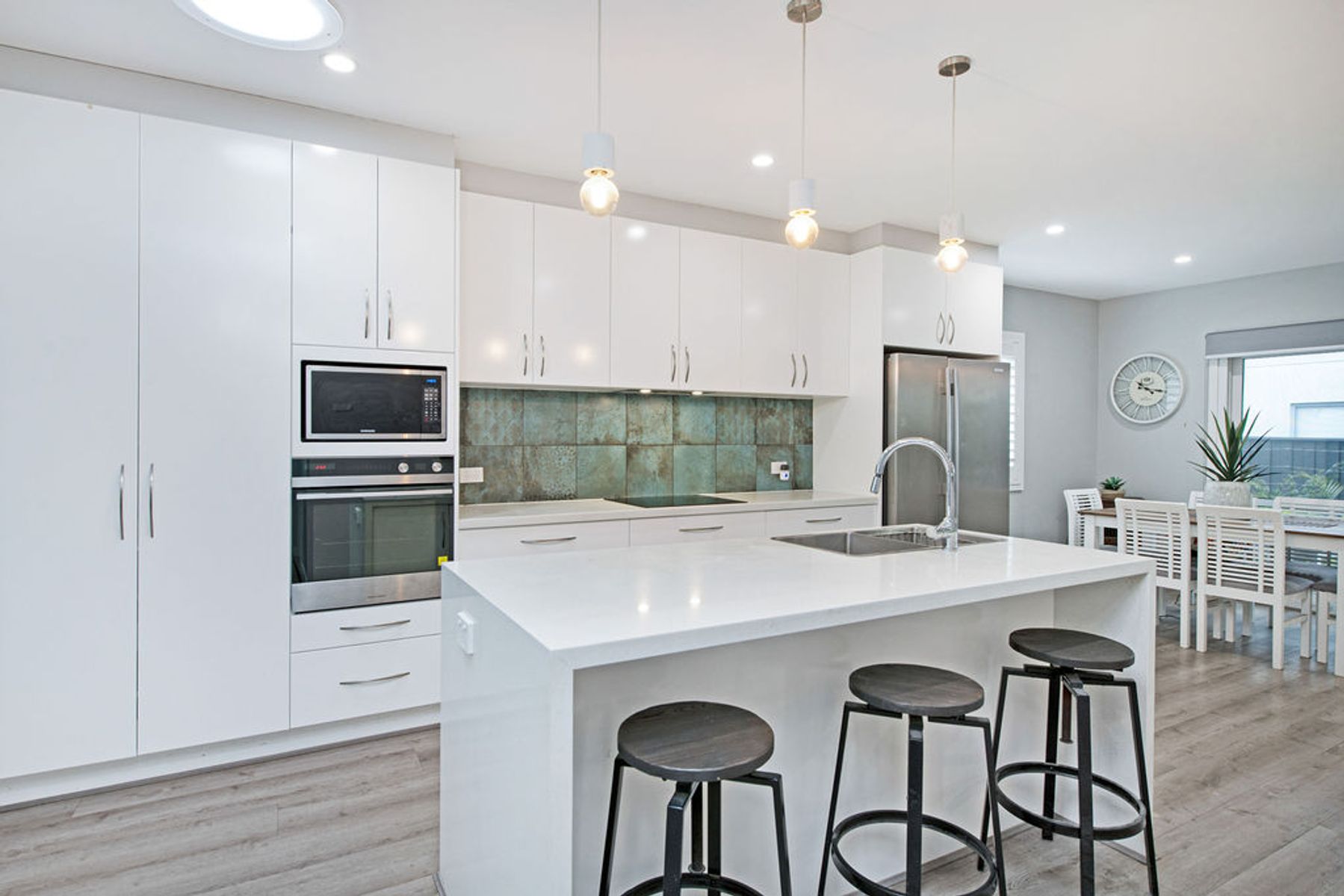 34 Park Rd, East Hills NSW 2213, East Hills - Thumbnail 2
