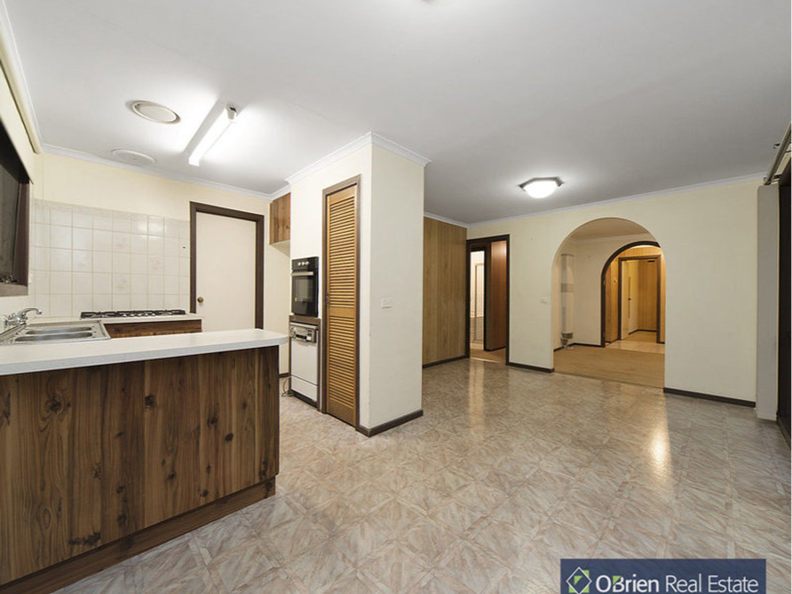 5 John Fawkner Drive, Endeavour Hills, VIC 3802, Endeavour Hills - Thumbnail 3