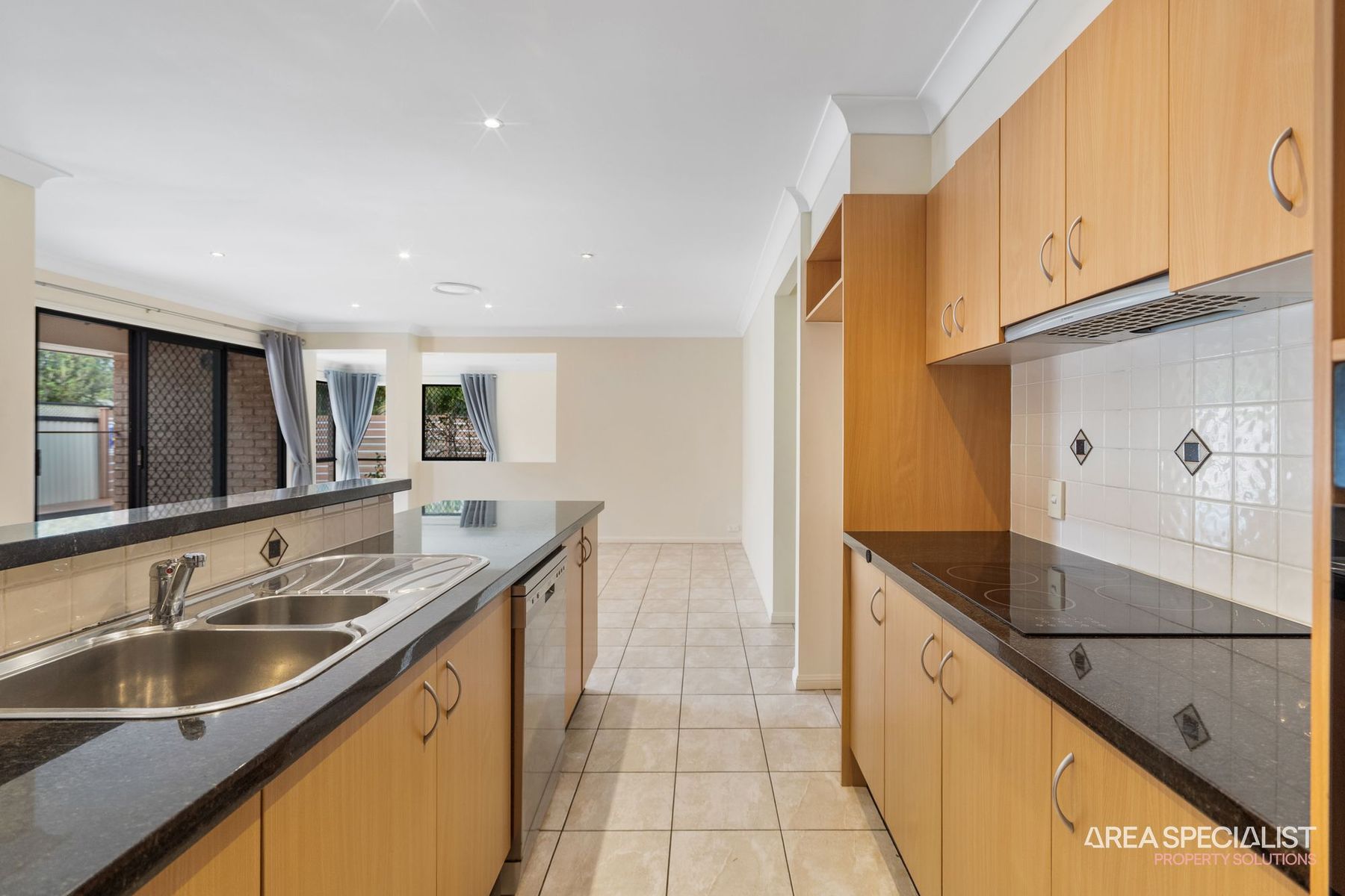 51 Philben Drive, Ormeau, QLD 4208, Ormeau - Thumbnail 4