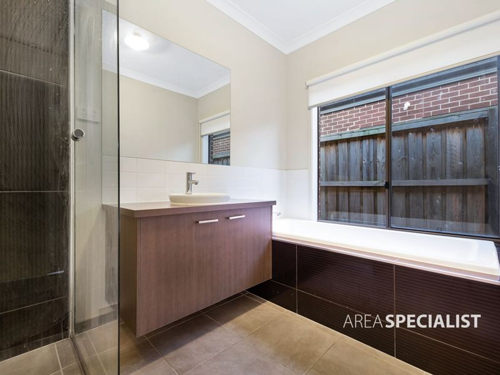 22 VALENCIA CCT, Cranbourne, VIC 3977, Cranbourne - Thumbnail 6