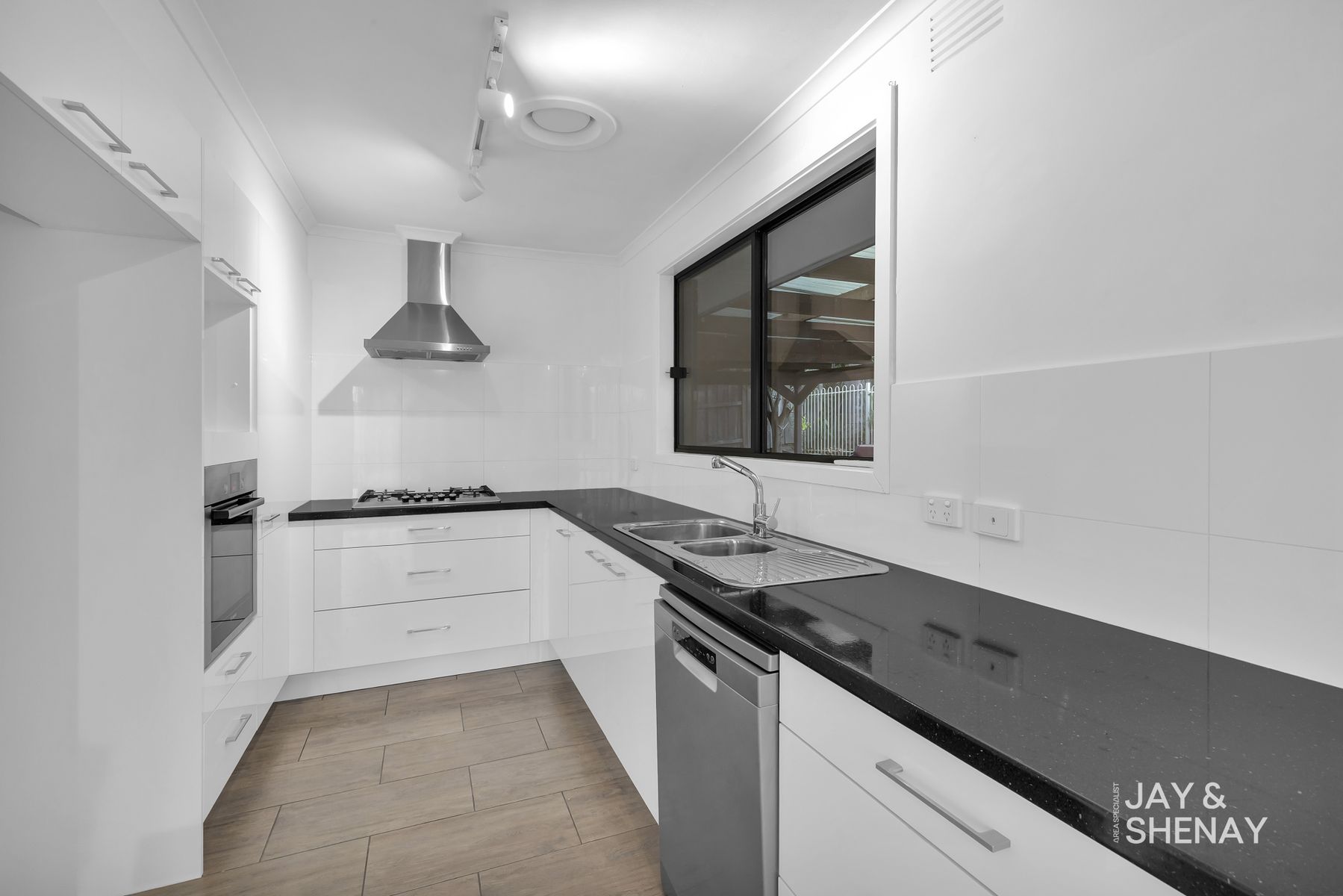 4 Barker Court, Endeavour Hills, VIC 3802, Endeavour Hills - Thumbnail 5