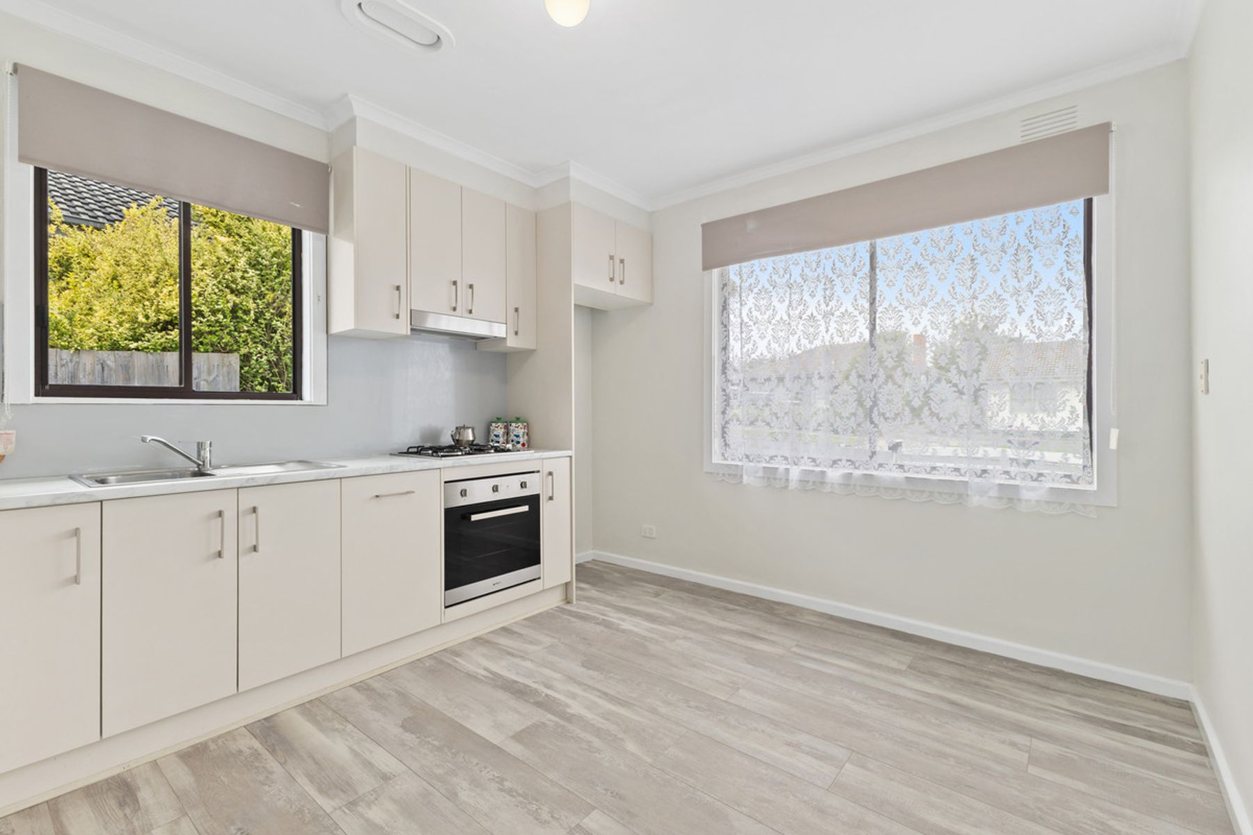52 Newman Crescent, Traralgon VIC 3844, Traralgon - Thumbnail 5