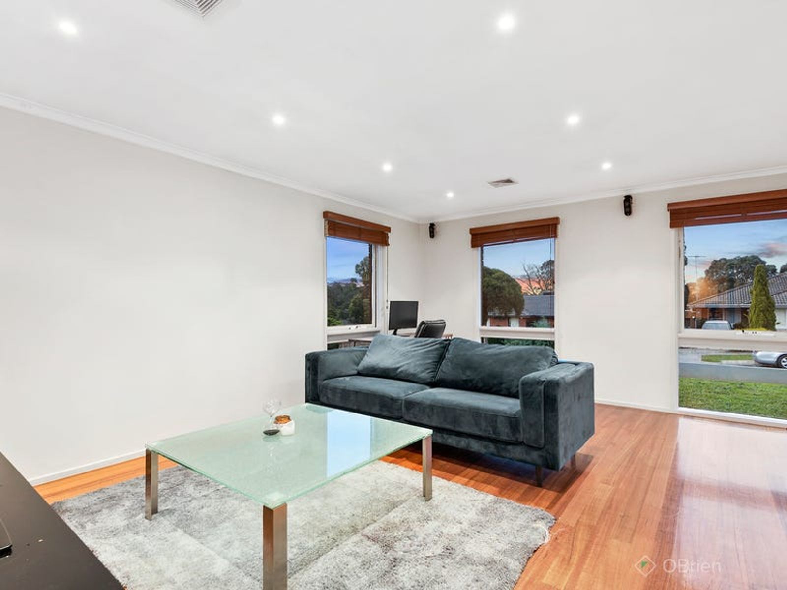 16 Orton Rise, Endeavour Hills, VIC 3802, Endeavour Hills - Thumbnail 4