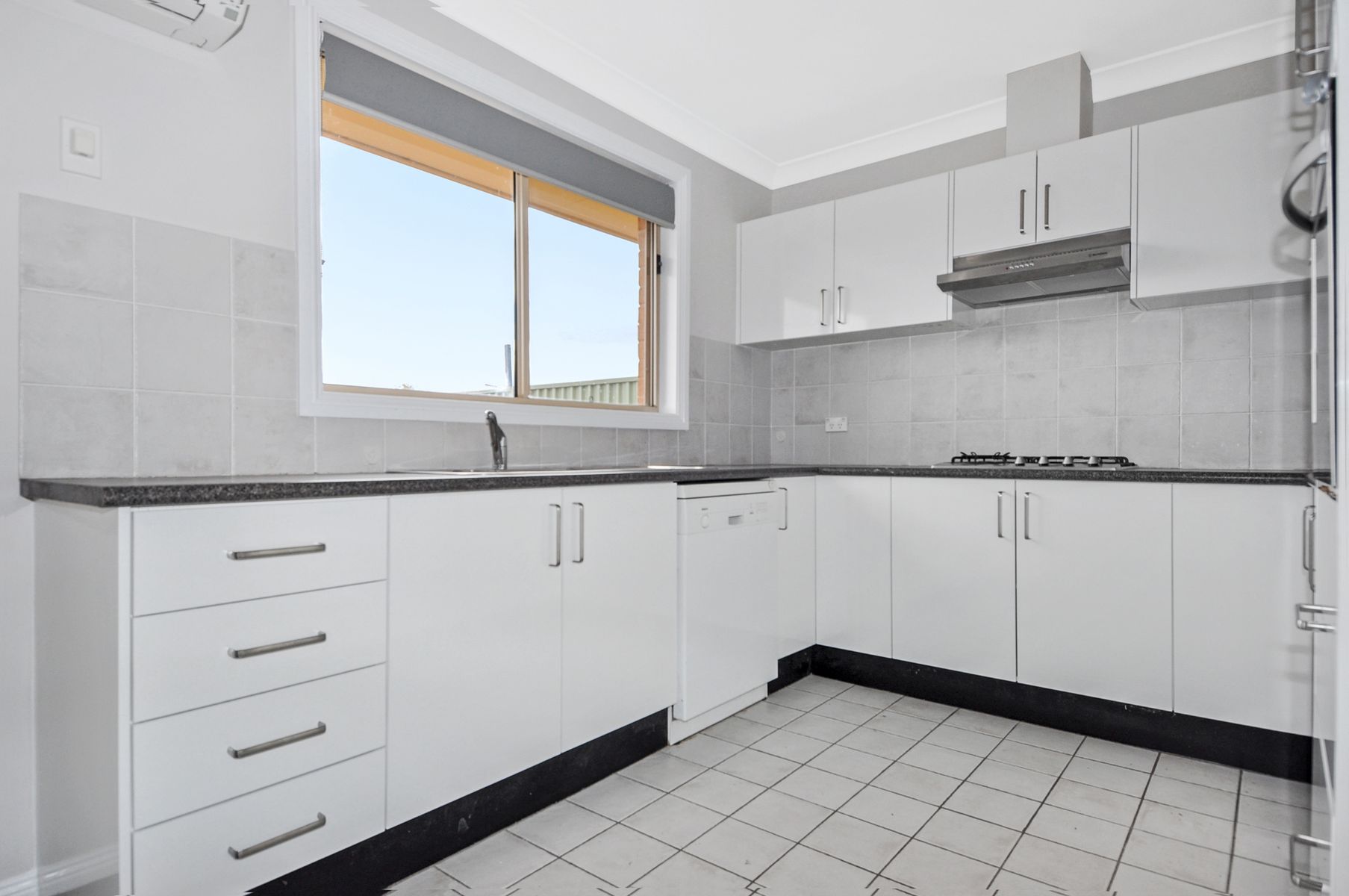 20 Sapphire Crescent, Kelso NSW 2795, Kelso - Thumbnail 5