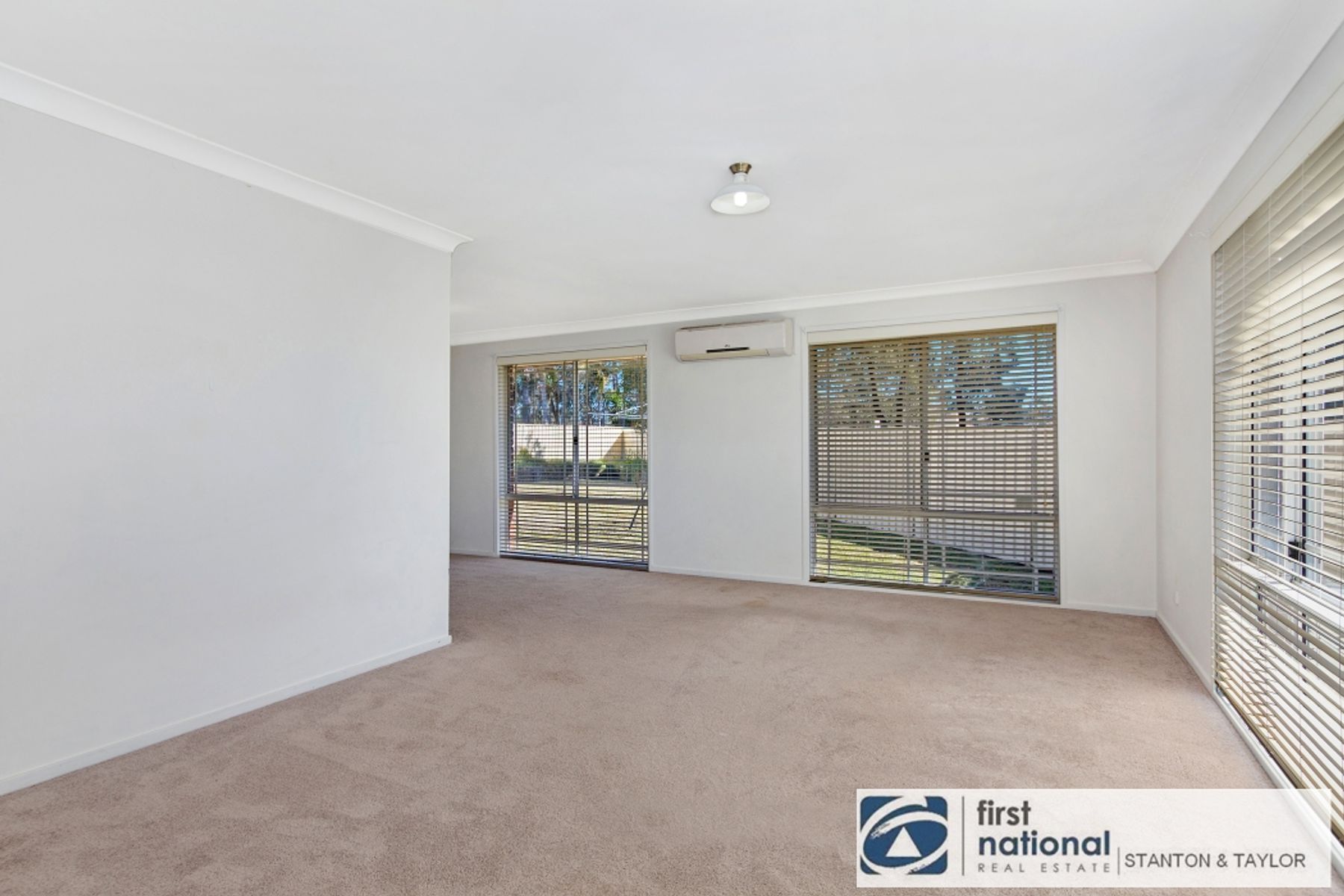 4 Naoi Place, Glenmore Park - Thumbnail 4