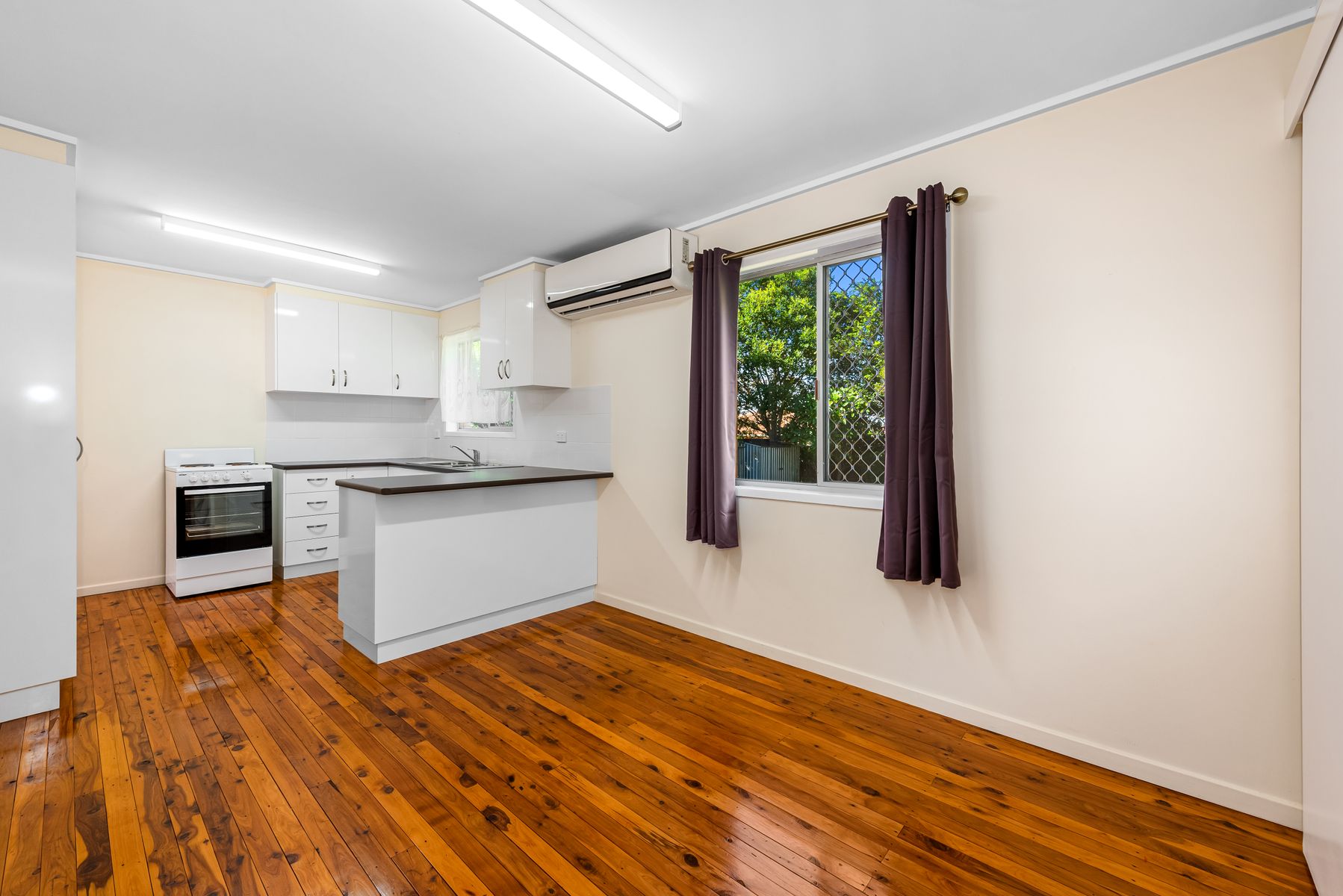 7 Gascony Street, Harristown QLD 4350, Harristown - Thumbnail 2