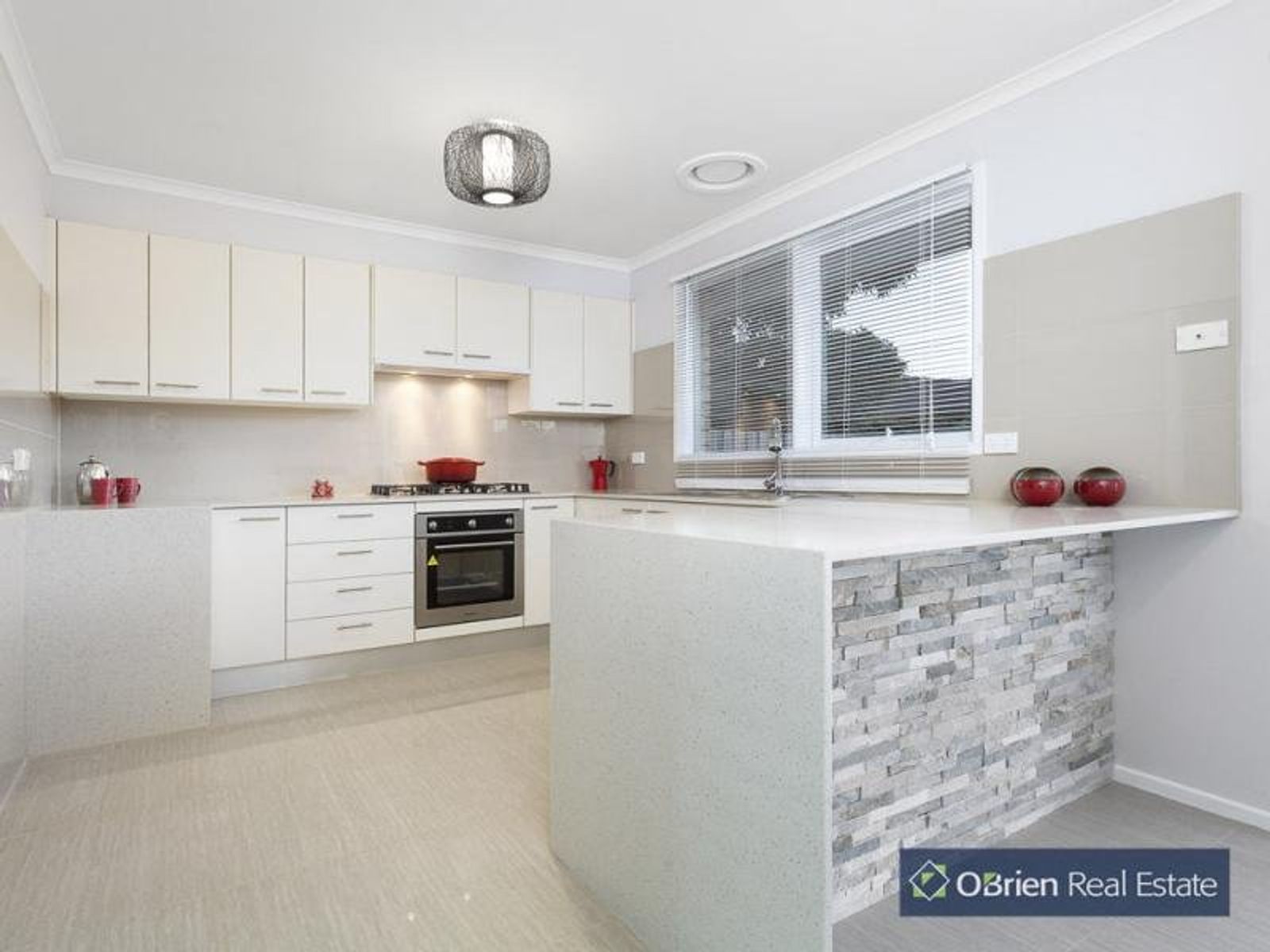 9 Belsize Court, Endeavour Hills, VIC 3802, Endeavour Hills - Thumbnail 2