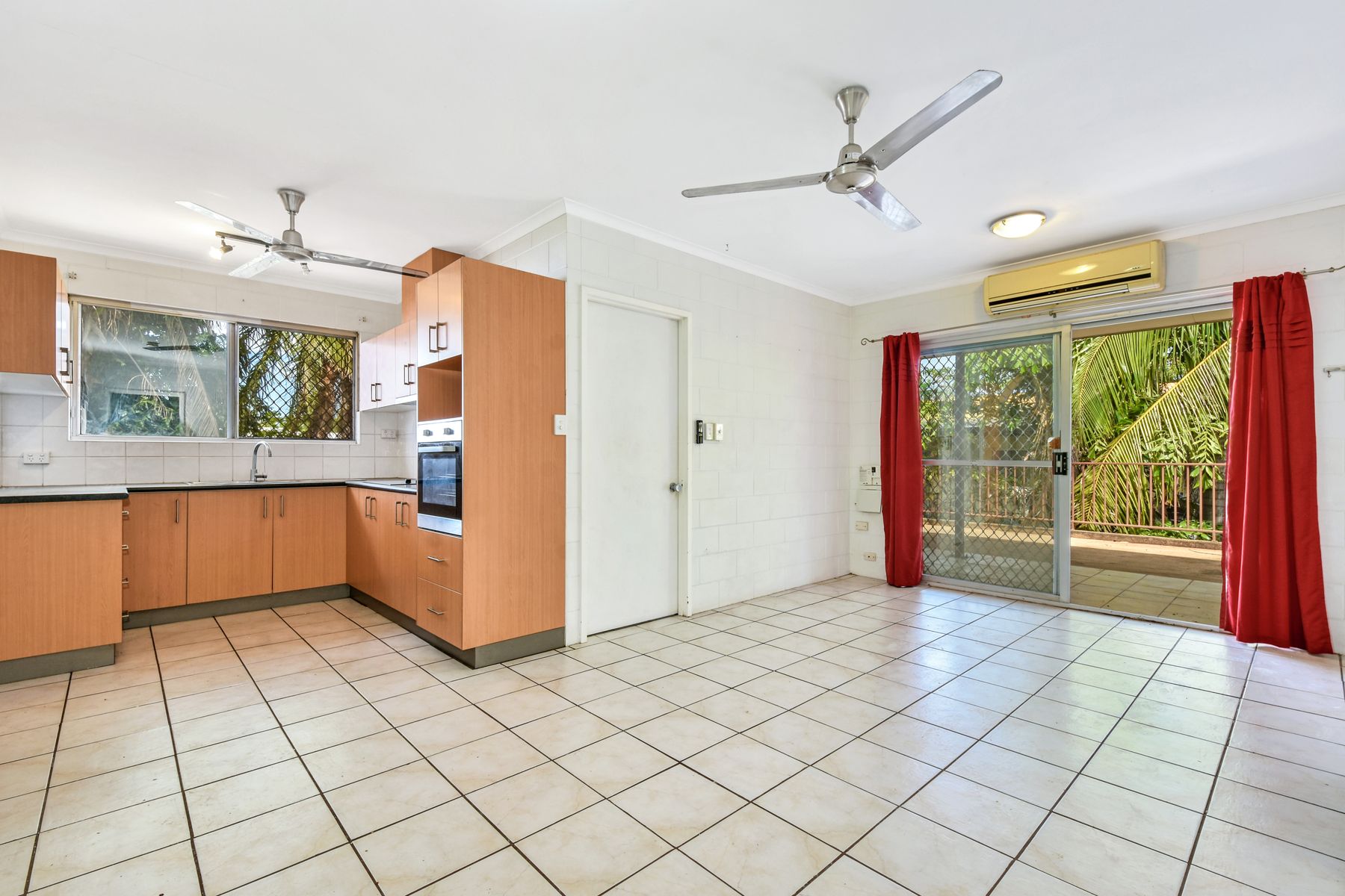 12/150 Dick Ward Drive, Coconut Grove NT 0810, Coconut Grove - Thumbnail 2