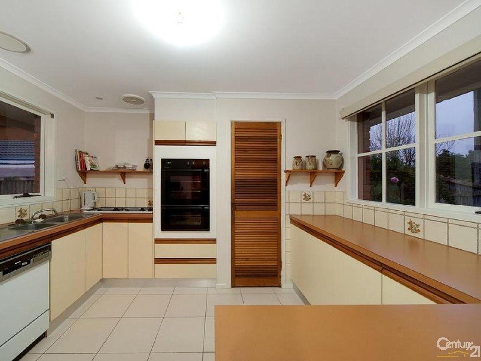9 Macarthur Drive, Cranbourne - Thumbnail 8