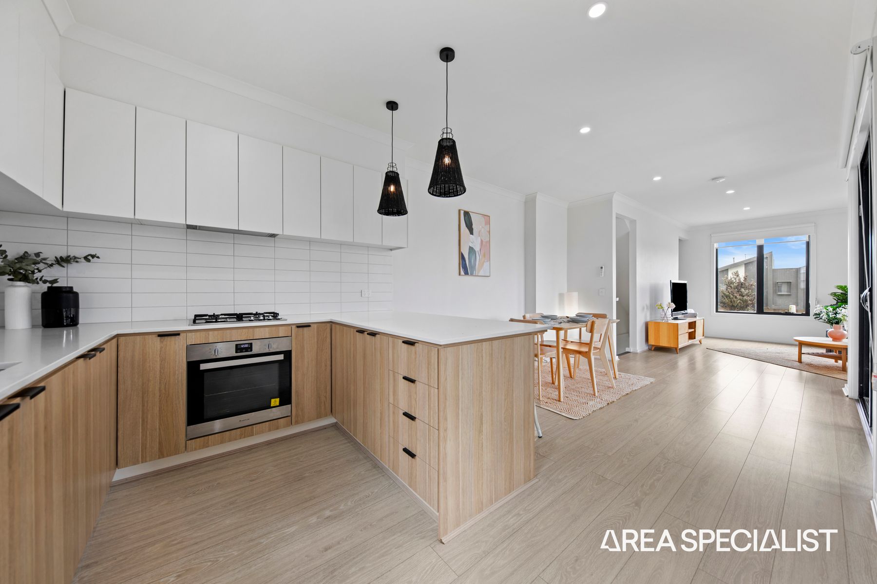 53 Station Street, Pakenham, VIC 3810, Pakenham - Thumbnail 4