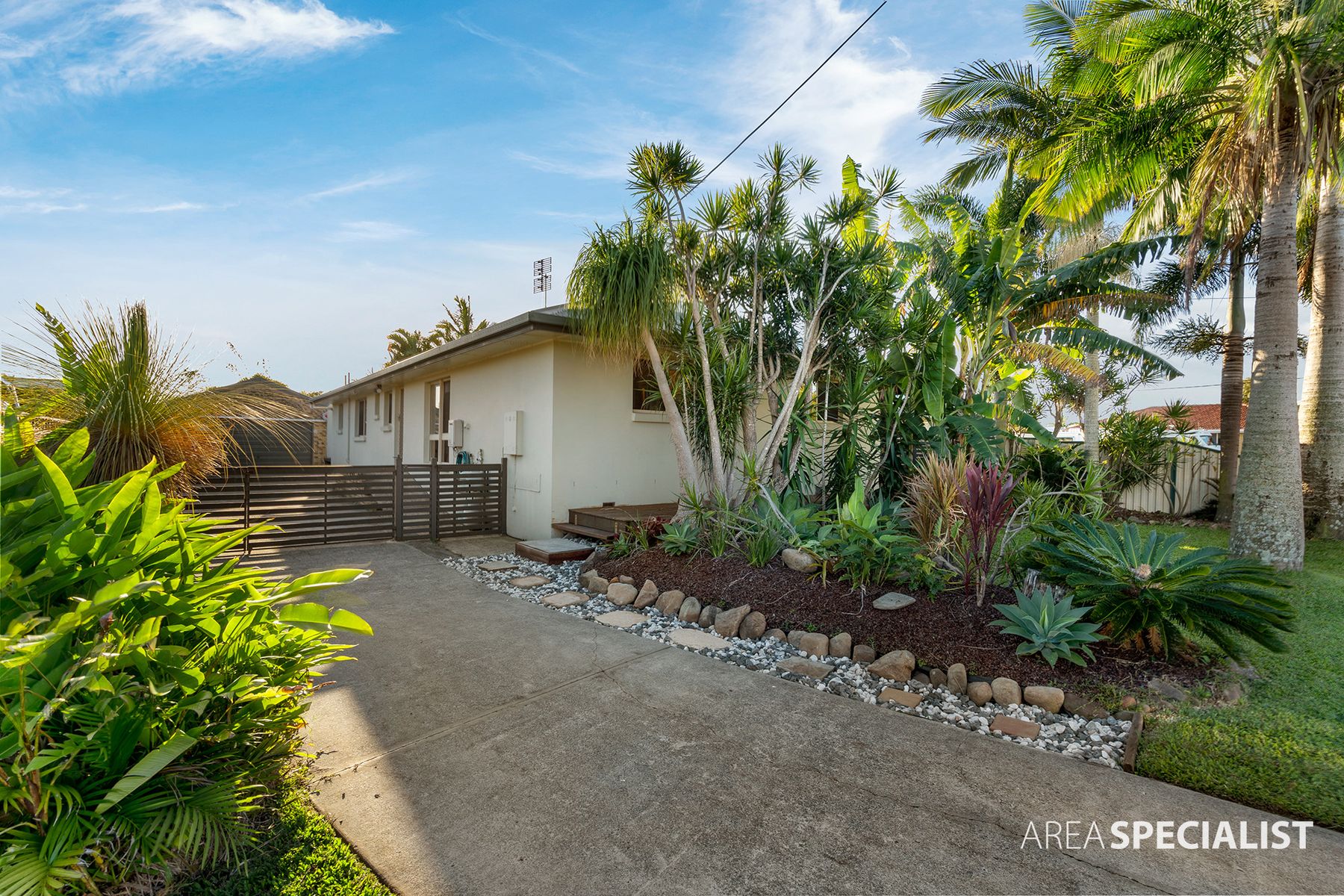 31 Hibiscus Street, Steiglitz, QLD 4207, Steiglitz - Thumbnail 3