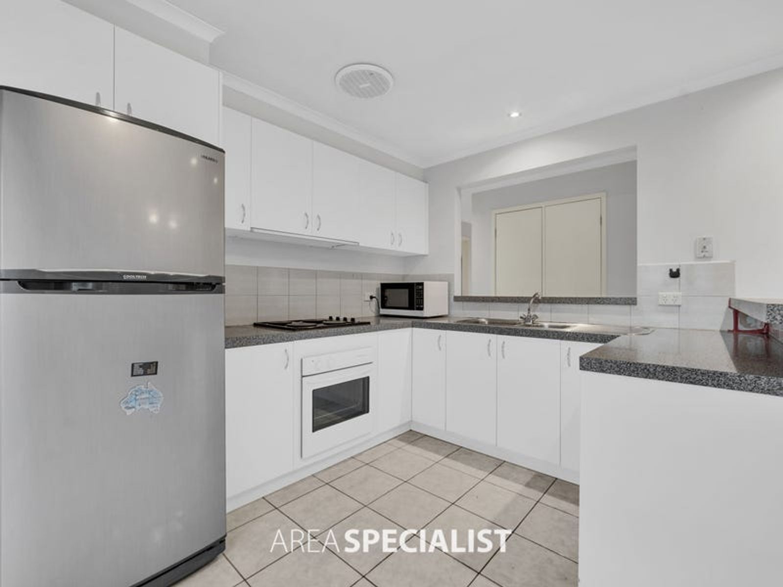 15 Acre Rise, Hampton Park, VIC 3976, Hampton Park - Thumbnail 4