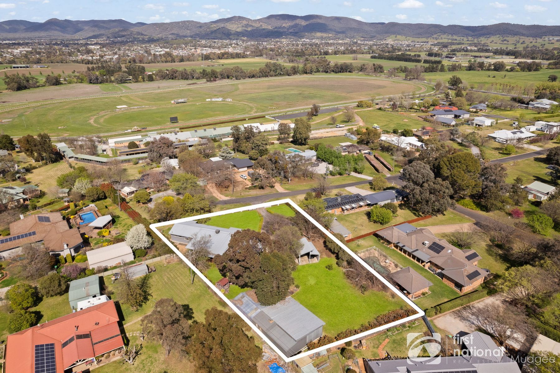 2 Bumberra Place, Mudgee NSW 2850, Mudgee - Thumbnail 2