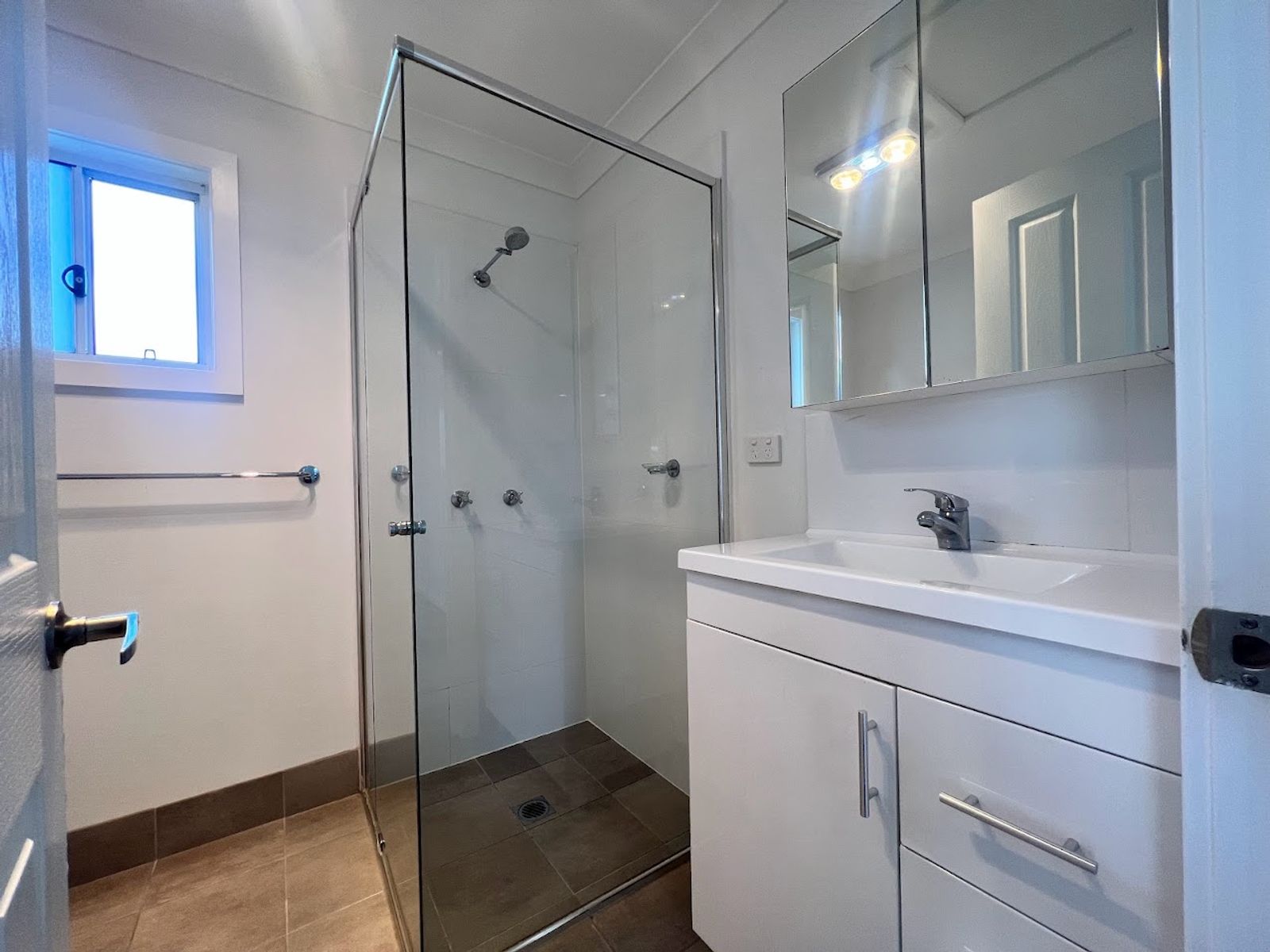 1A Walford Street, Woy Woy NSW 2256, Woy Woy - Thumbnail 4