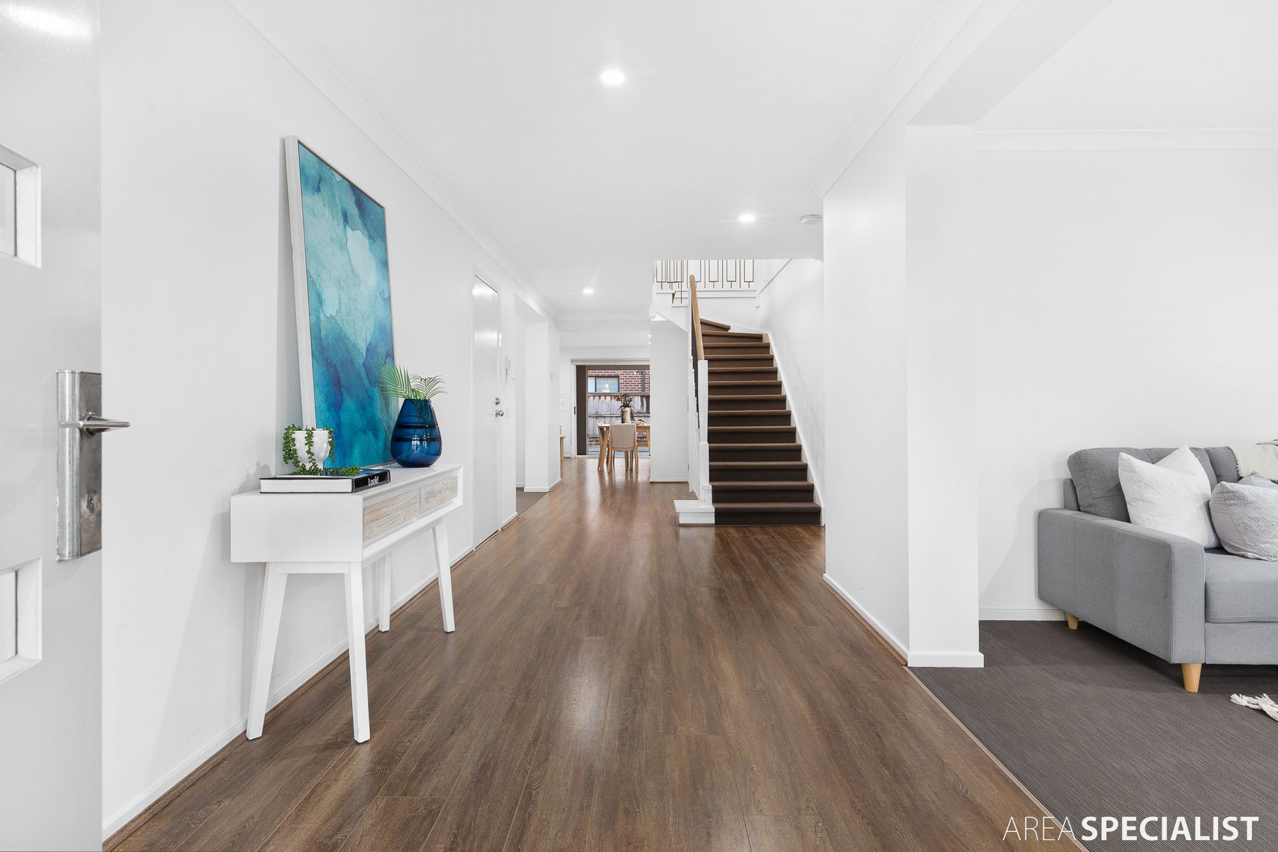 2 Attunga Grove, Werribee, VIC 3030, Werribee - Thumbnail 5