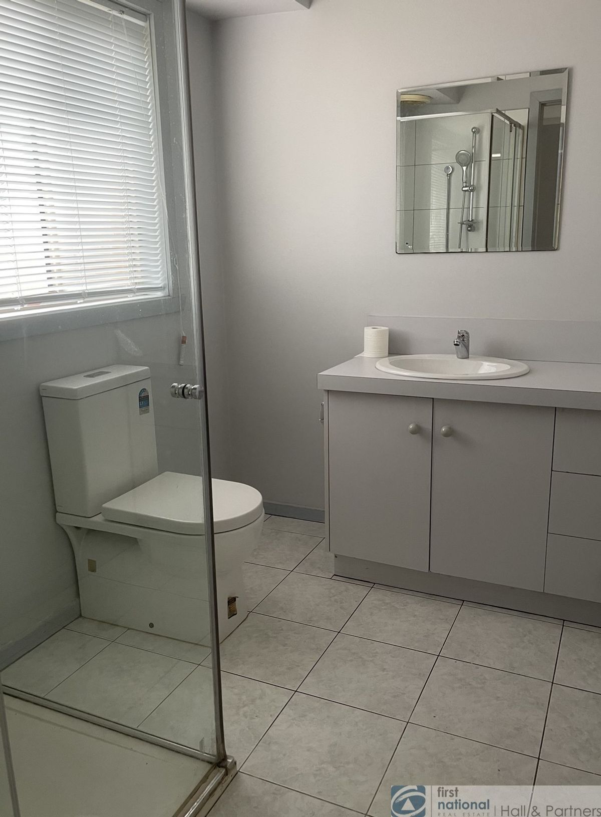 18 Ireland Avenue, Narre Warren VIC 3805, Narre Warren - Thumbnail 6