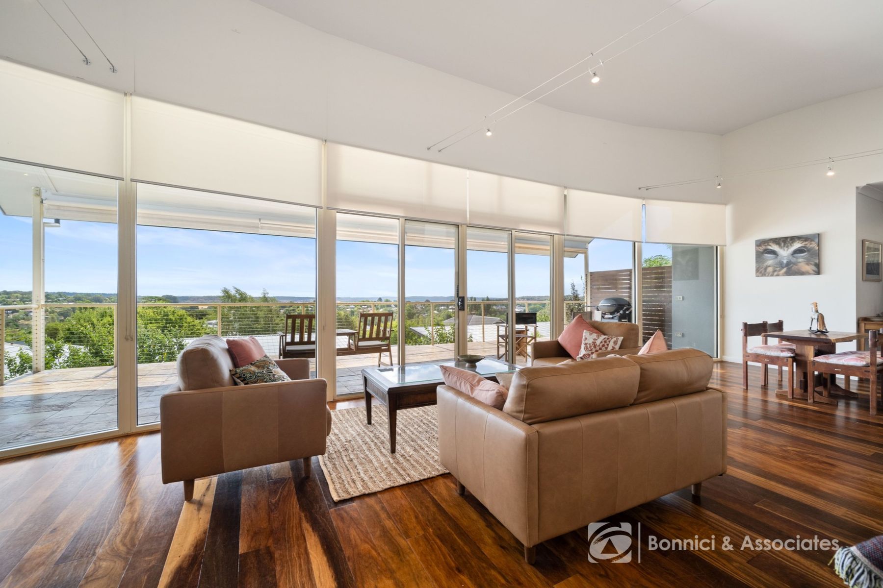 16 Warner Road, Beechworth VIC 3747, Beechworth - Image 1