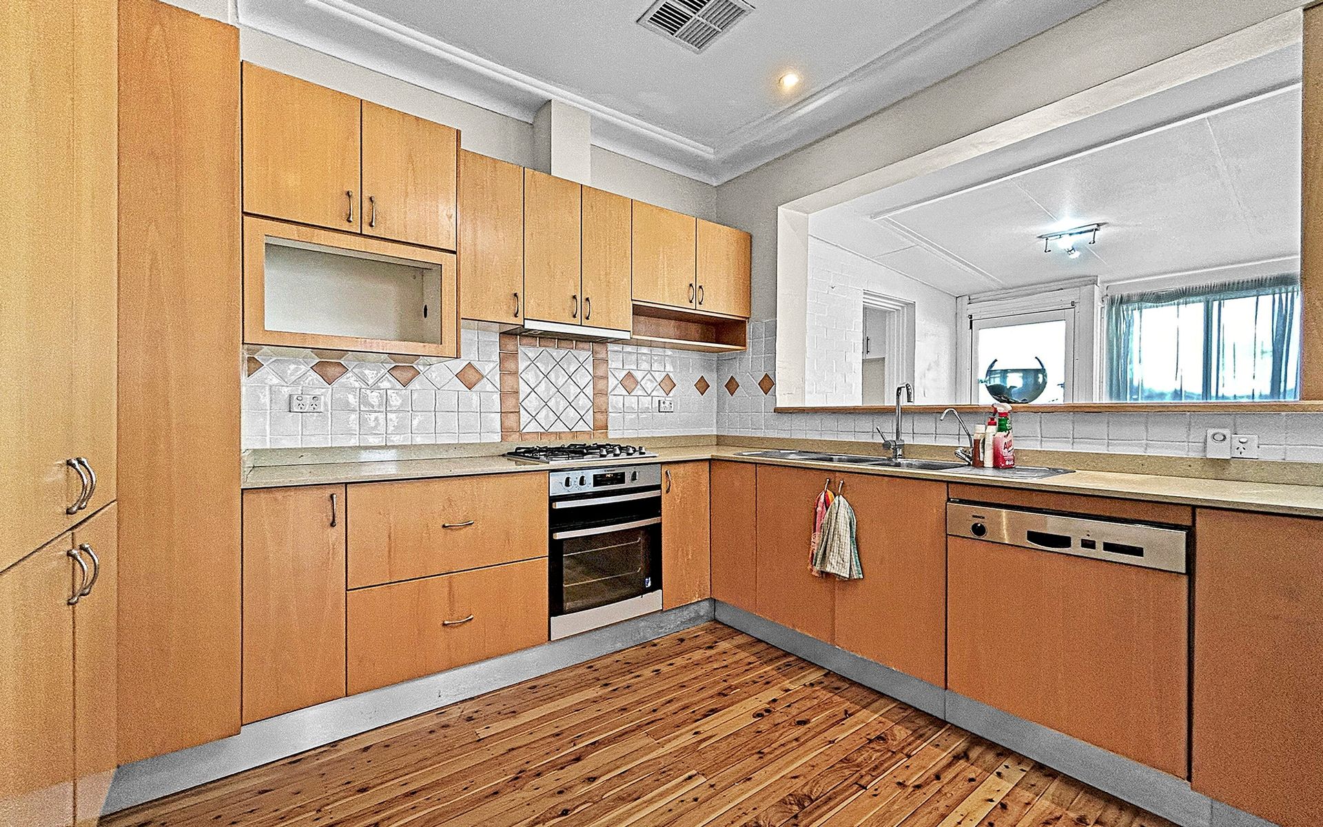 114 Ringrose Avenue, Greystanes NSW 2145, Greystanes - Thumbnail 4