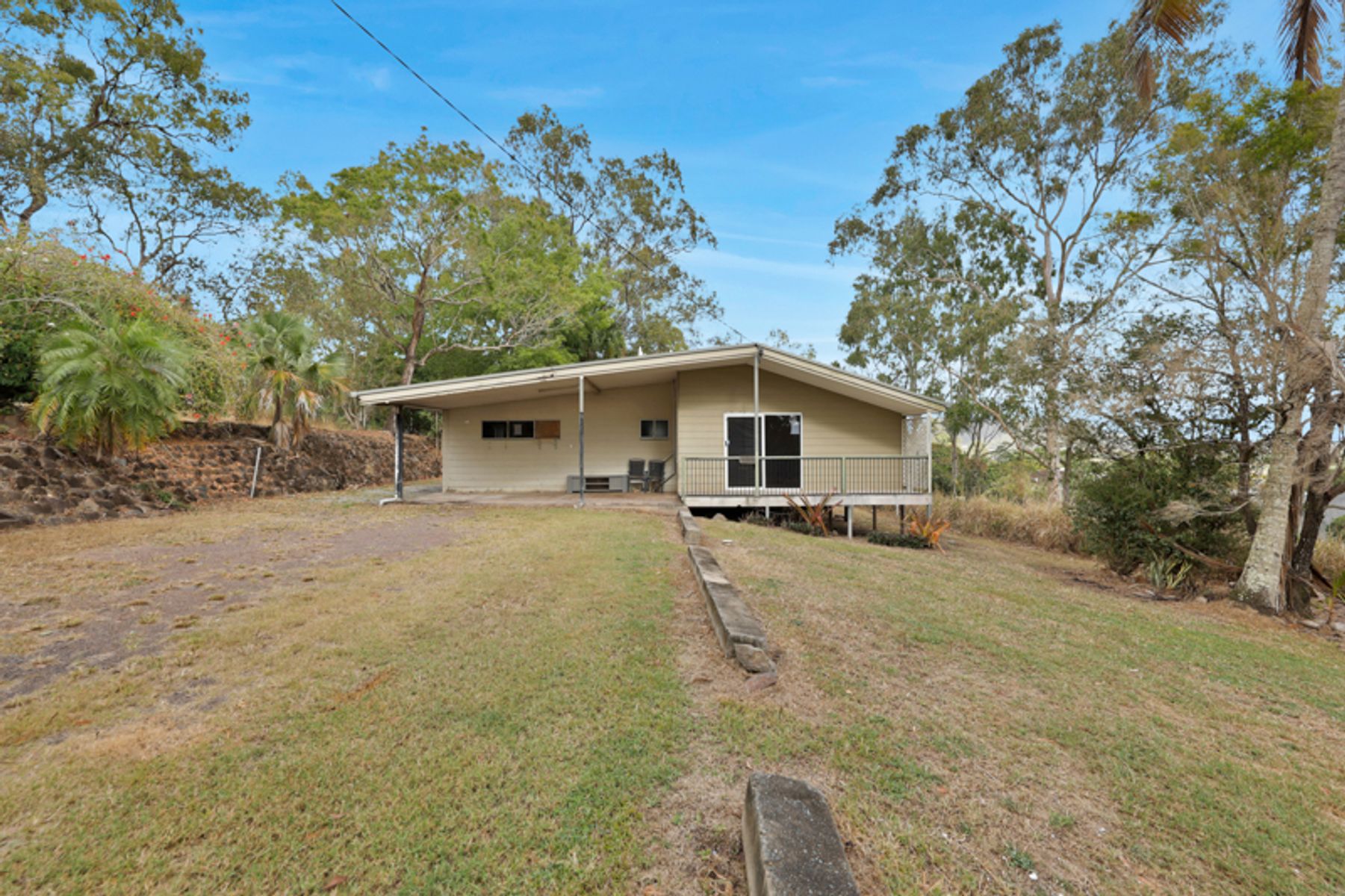 6 Lambert Road, Sarina QLD 4737, Sarina - Thumbnail 2