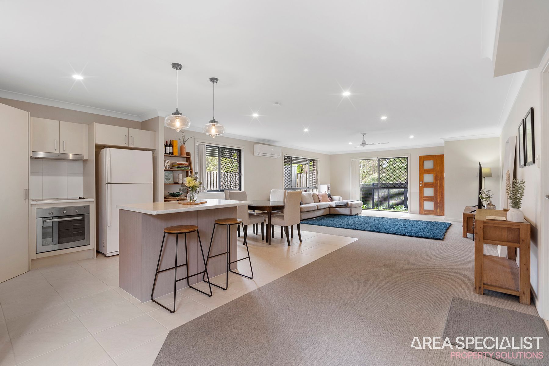 2/1 Success Crescent, Ormeau, QLD 4208, Ormeau - Thumbnail 5